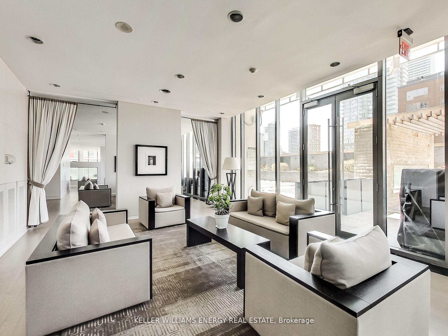 MLS #C12488760 image #16