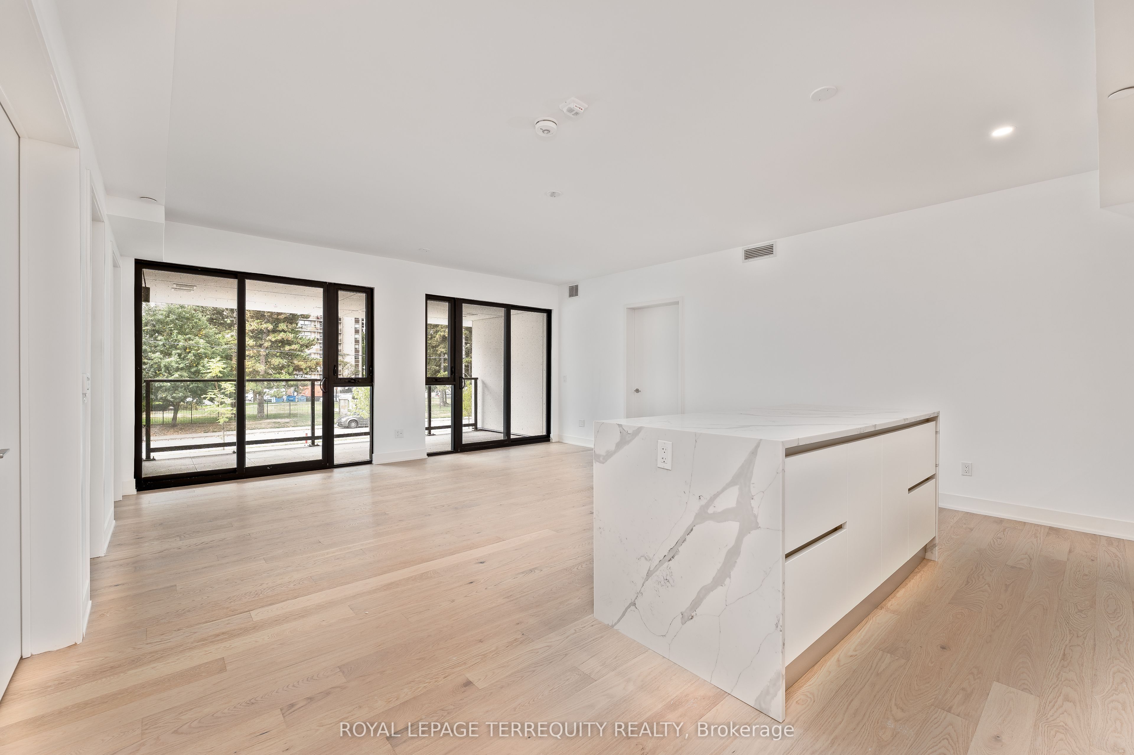 MLS #C12493166 image #3