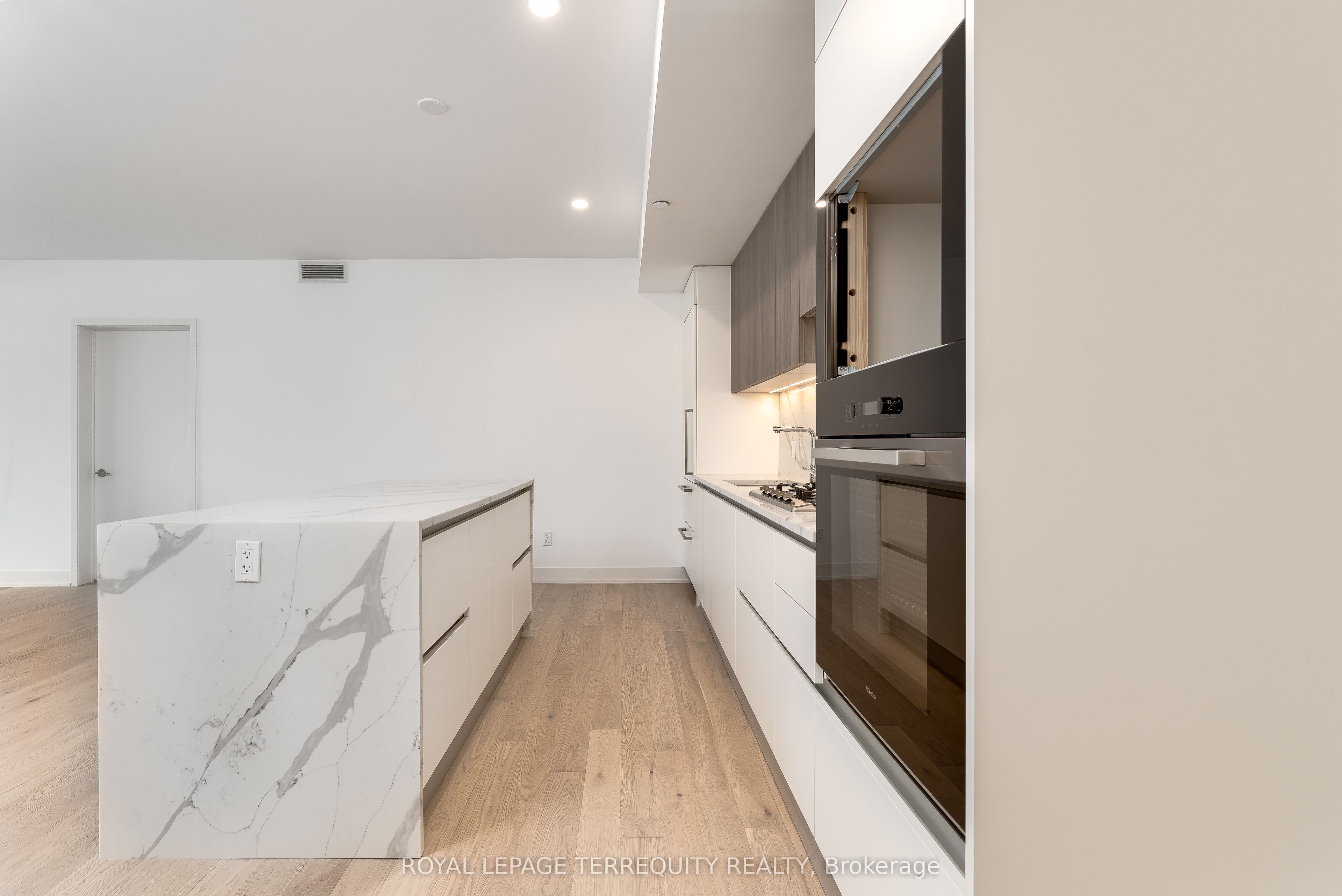 MLS #C12493166 image #4