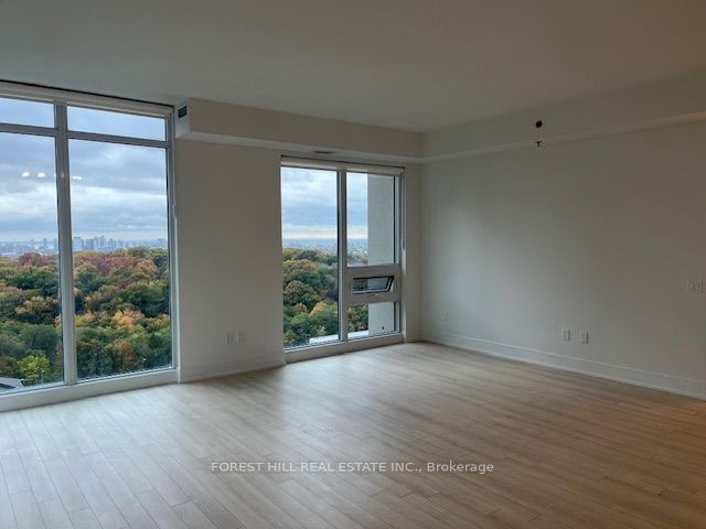 MLS #C12496580 image #12