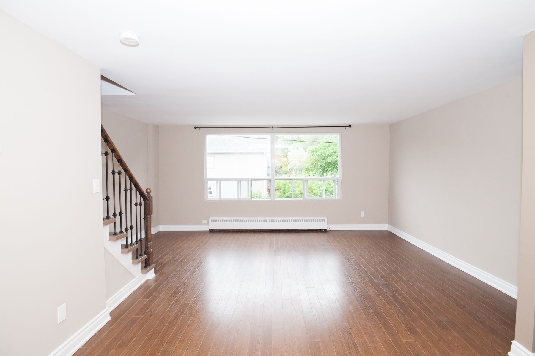 MLS #E12356727 image #0