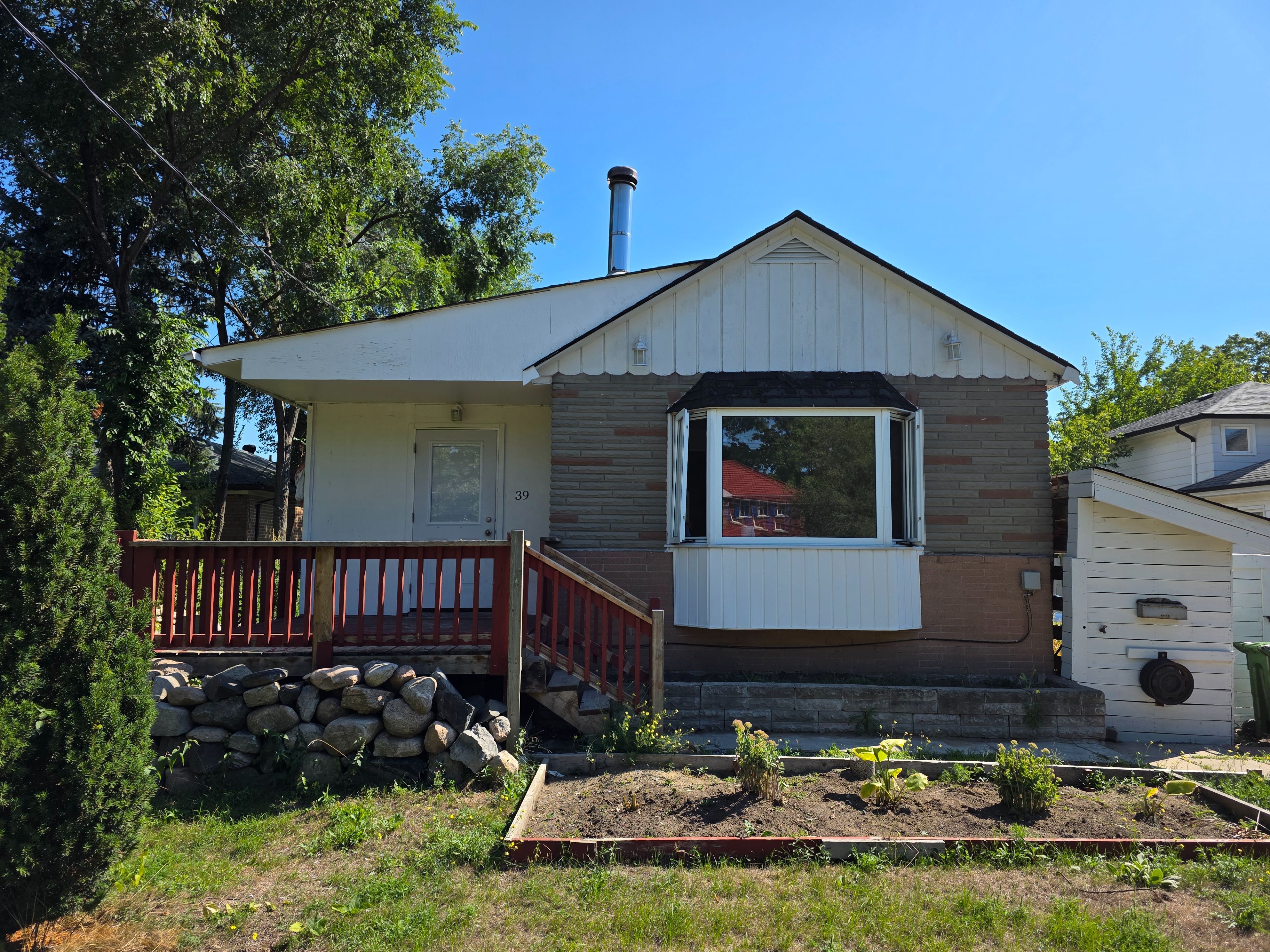 MLS #E12369597 image #0