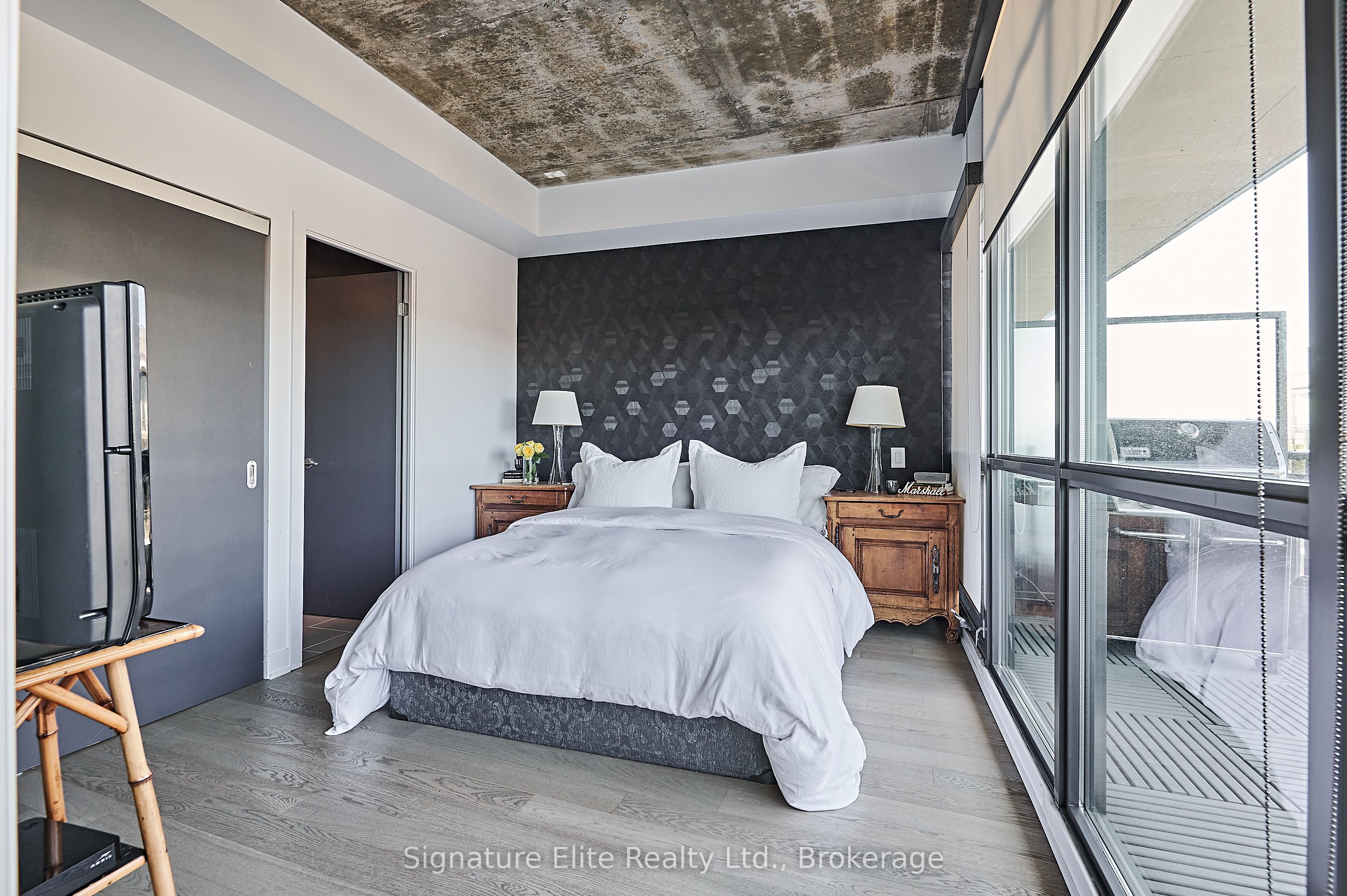 MLS #E12385402 image #17