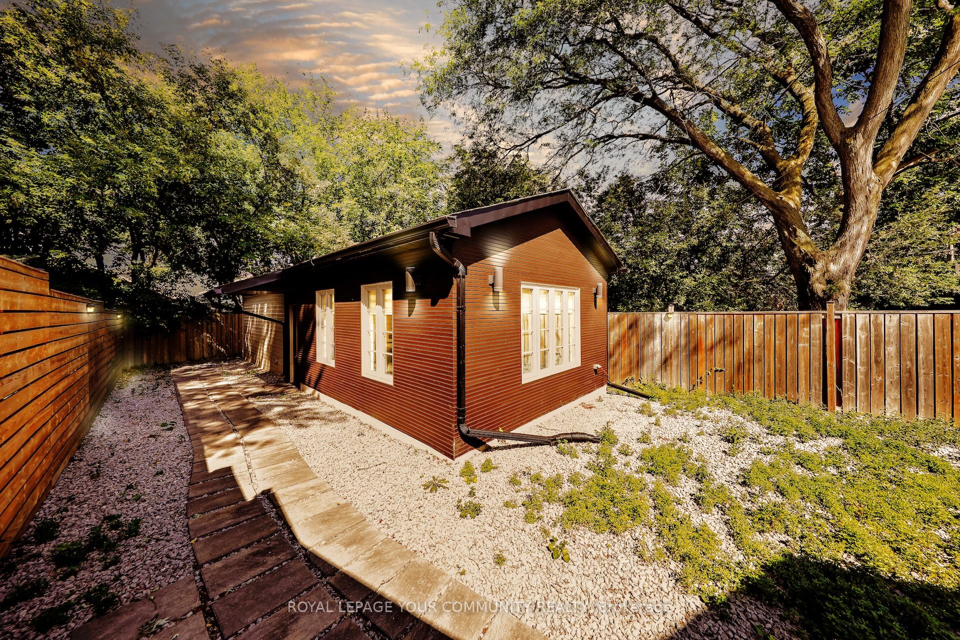 MLS #E12397649 image #26