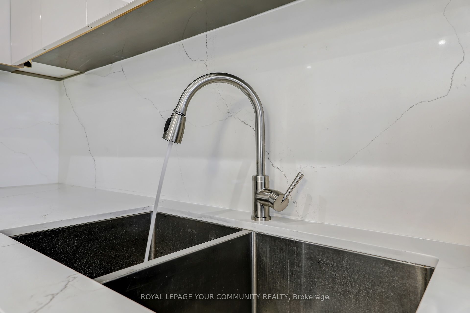 MLS #E12397649 image #6