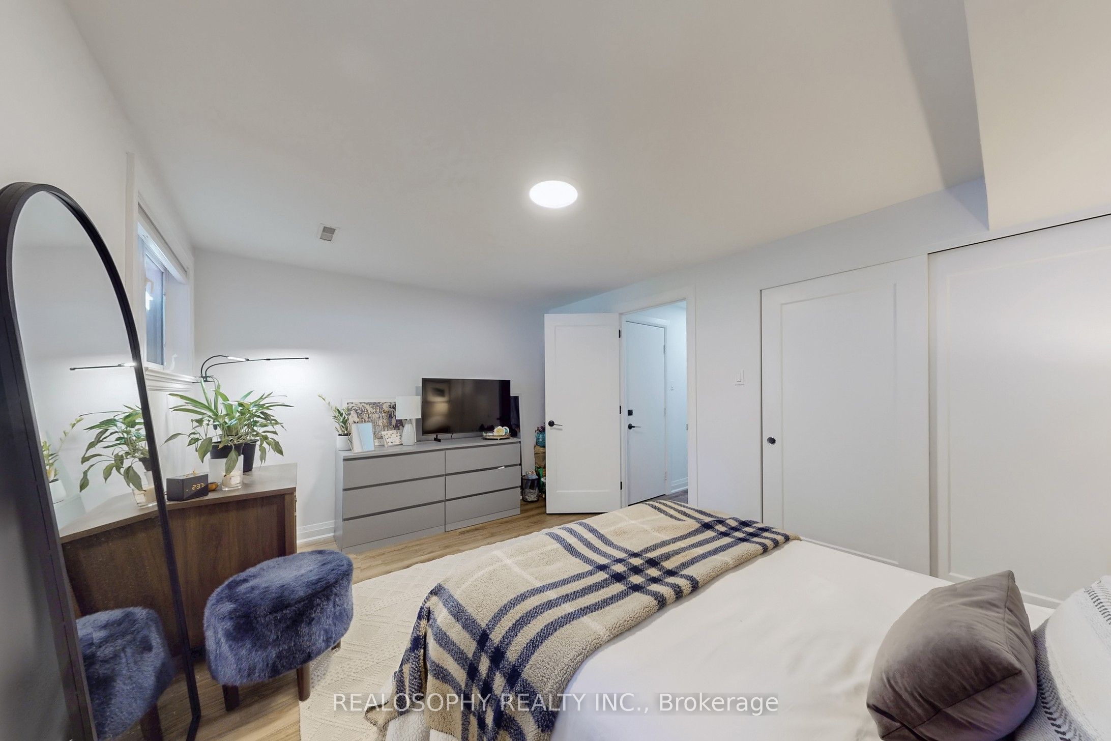 MLS #E12413757 image #16