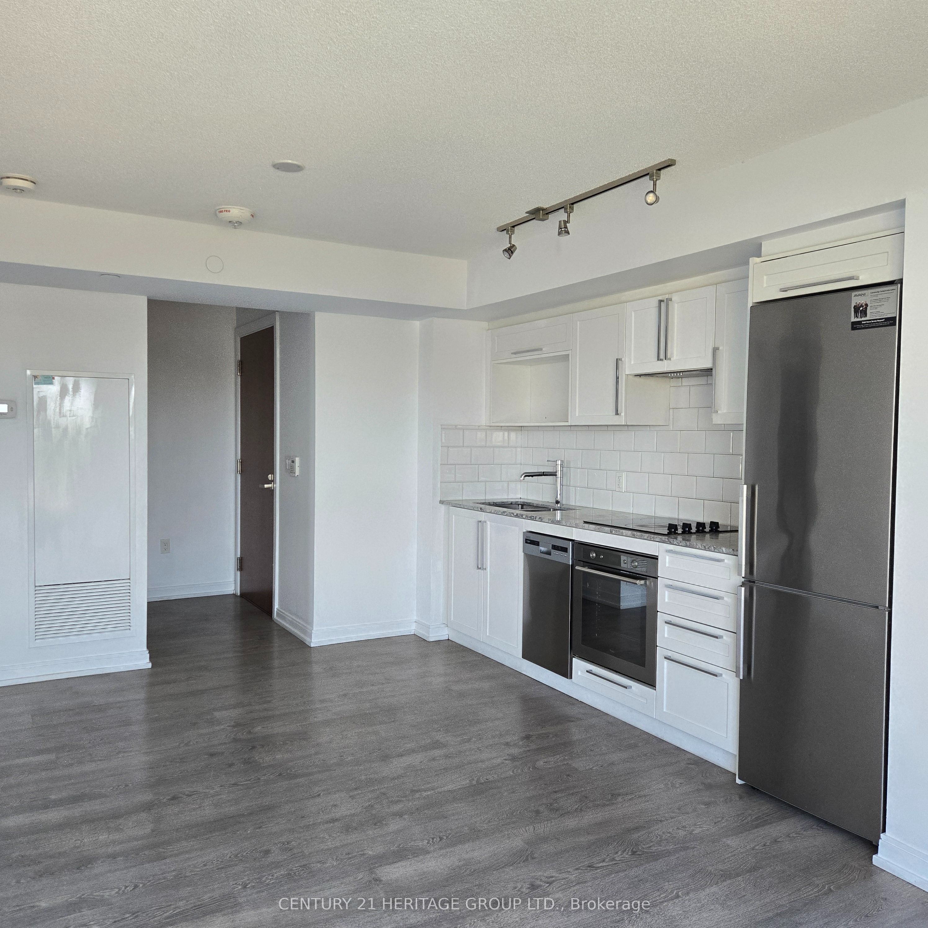 MLS #E12427675 image #10