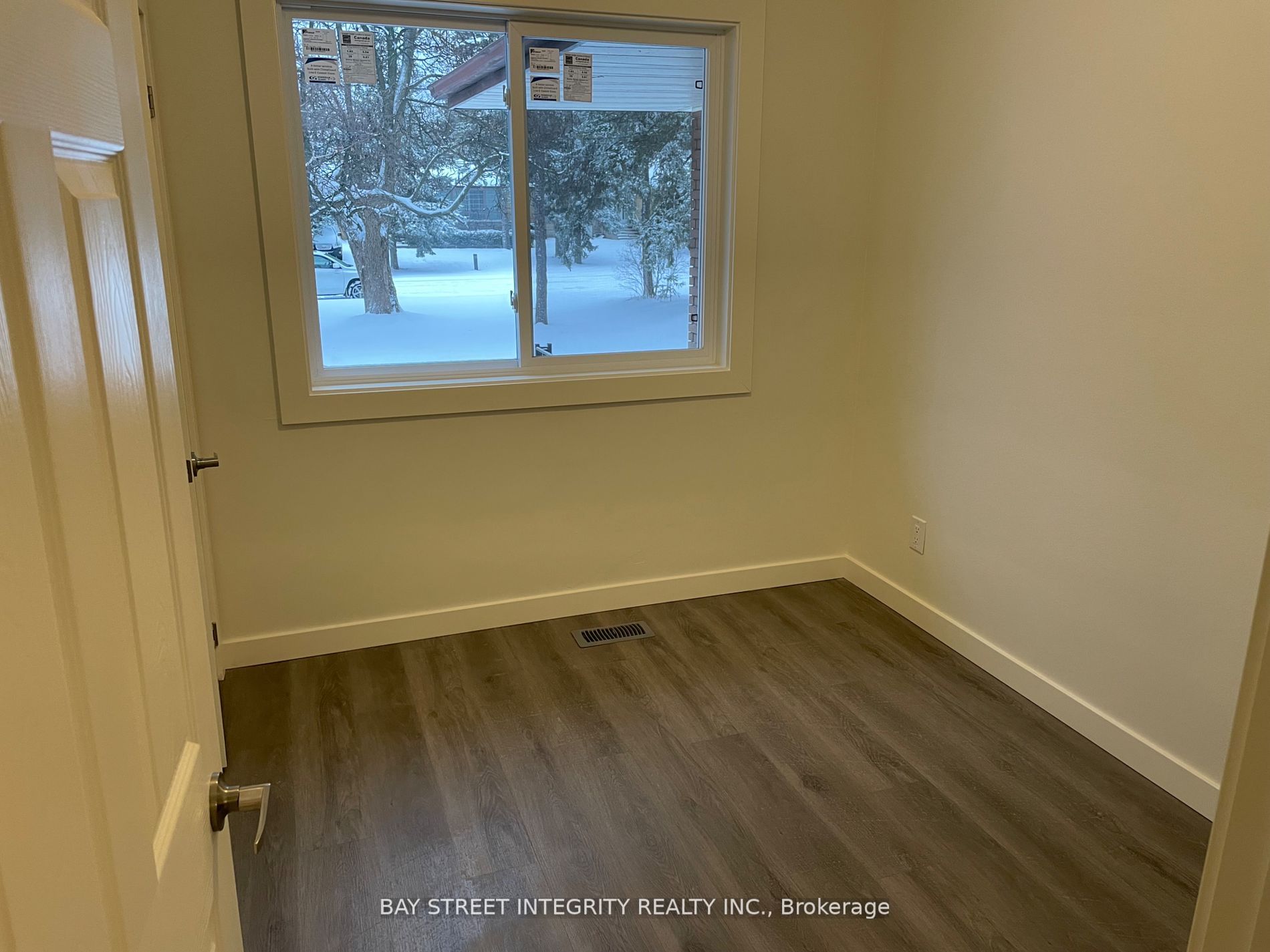 MLS #E12430575 image #3