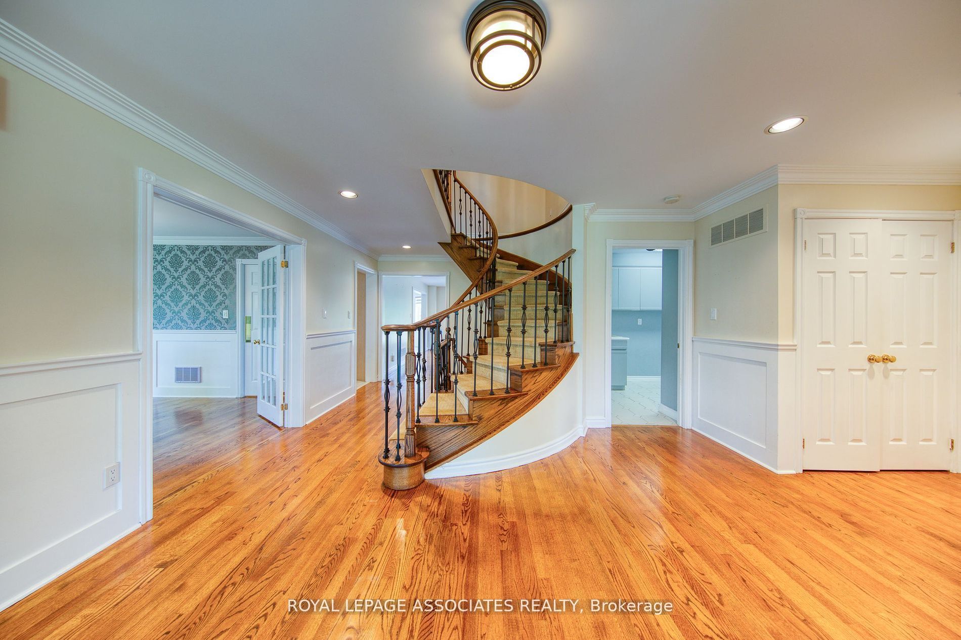 MLS #E12453006 image #1