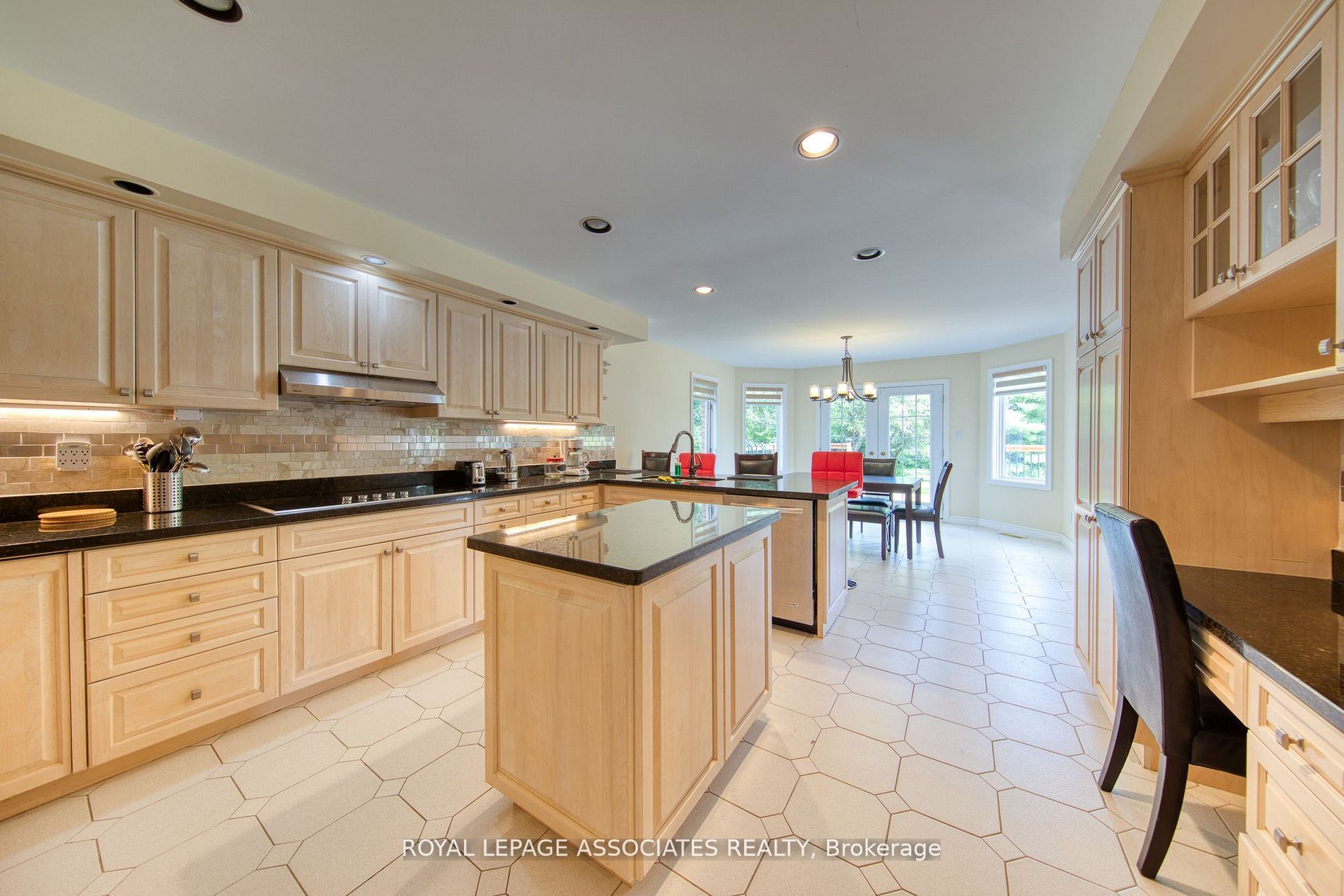 MLS #E12453006 image #9