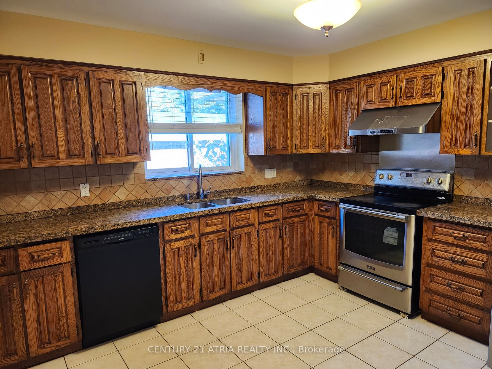 MLS #E12484902 image #6