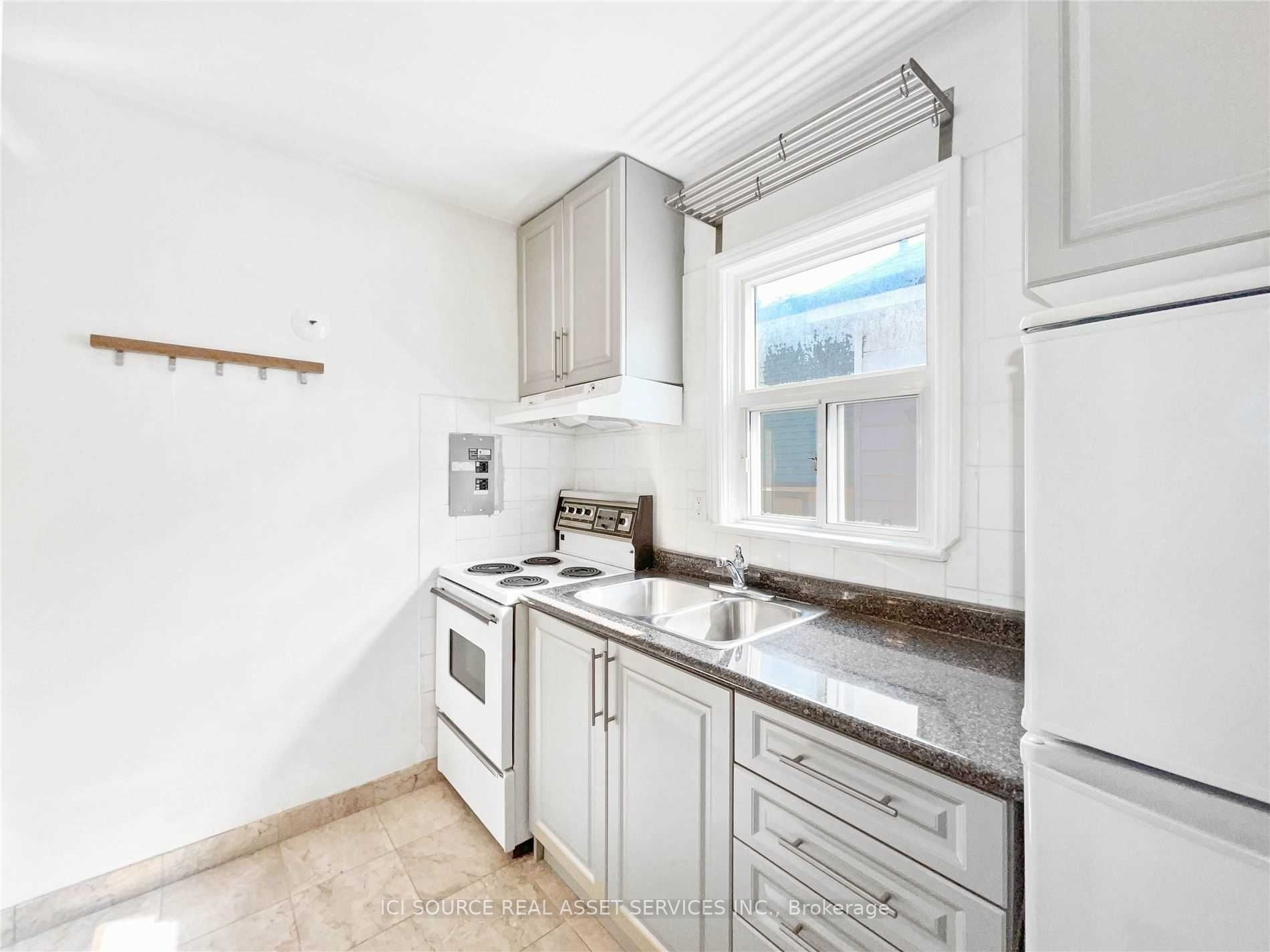 MLS #E12485038 image #15