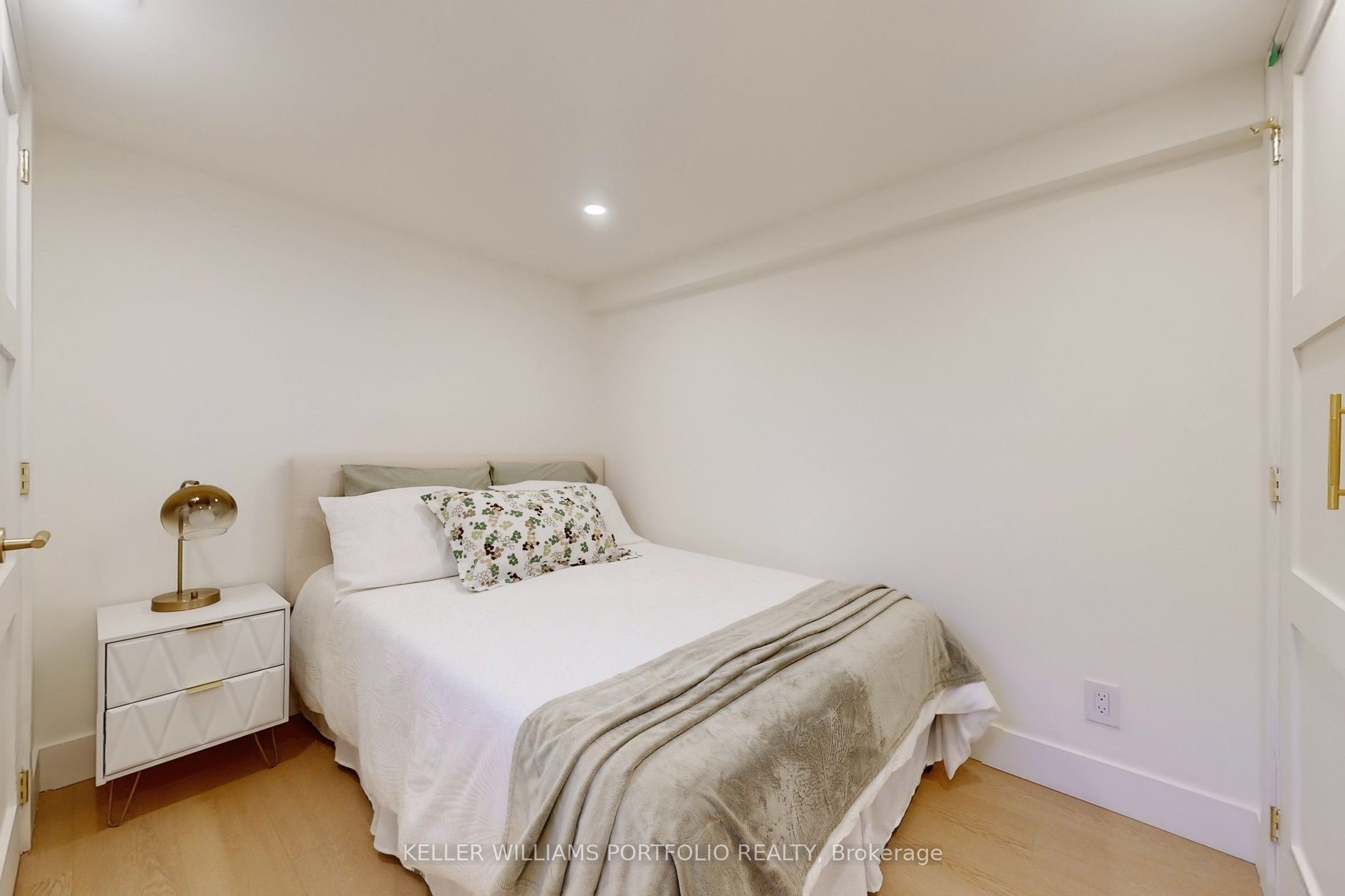 MLS #E12485176 image #10