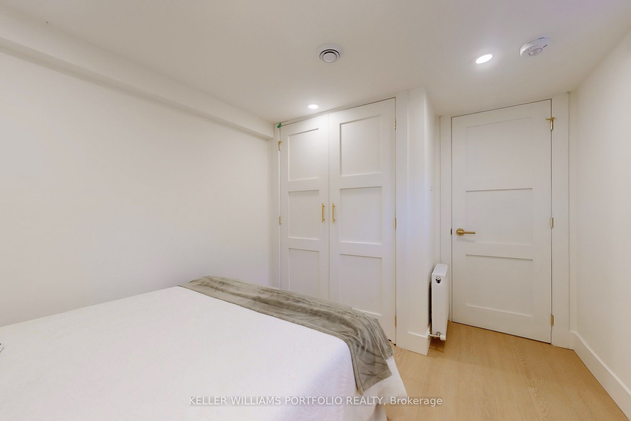 MLS #E12485176 image #11