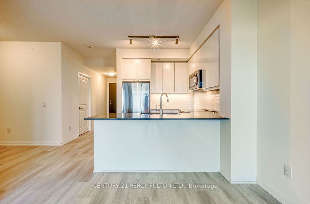 MLS #E12485352 image #8