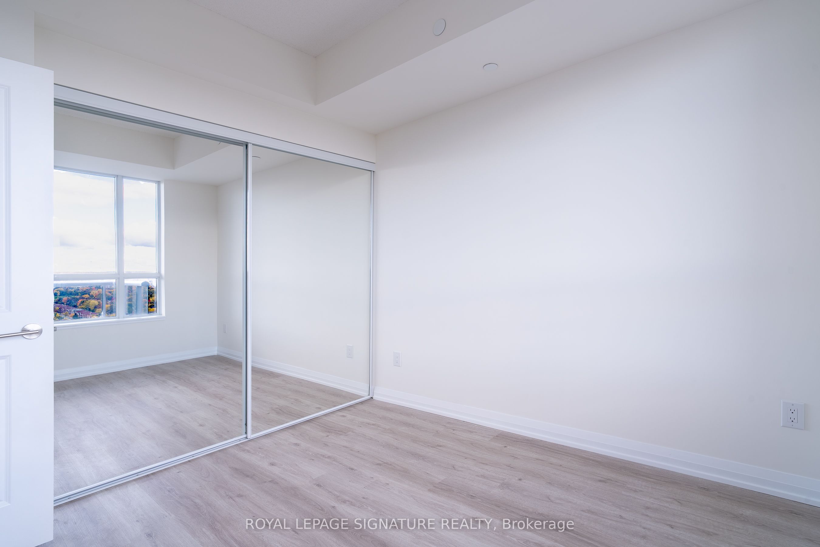 MLS #E12485657 image #10