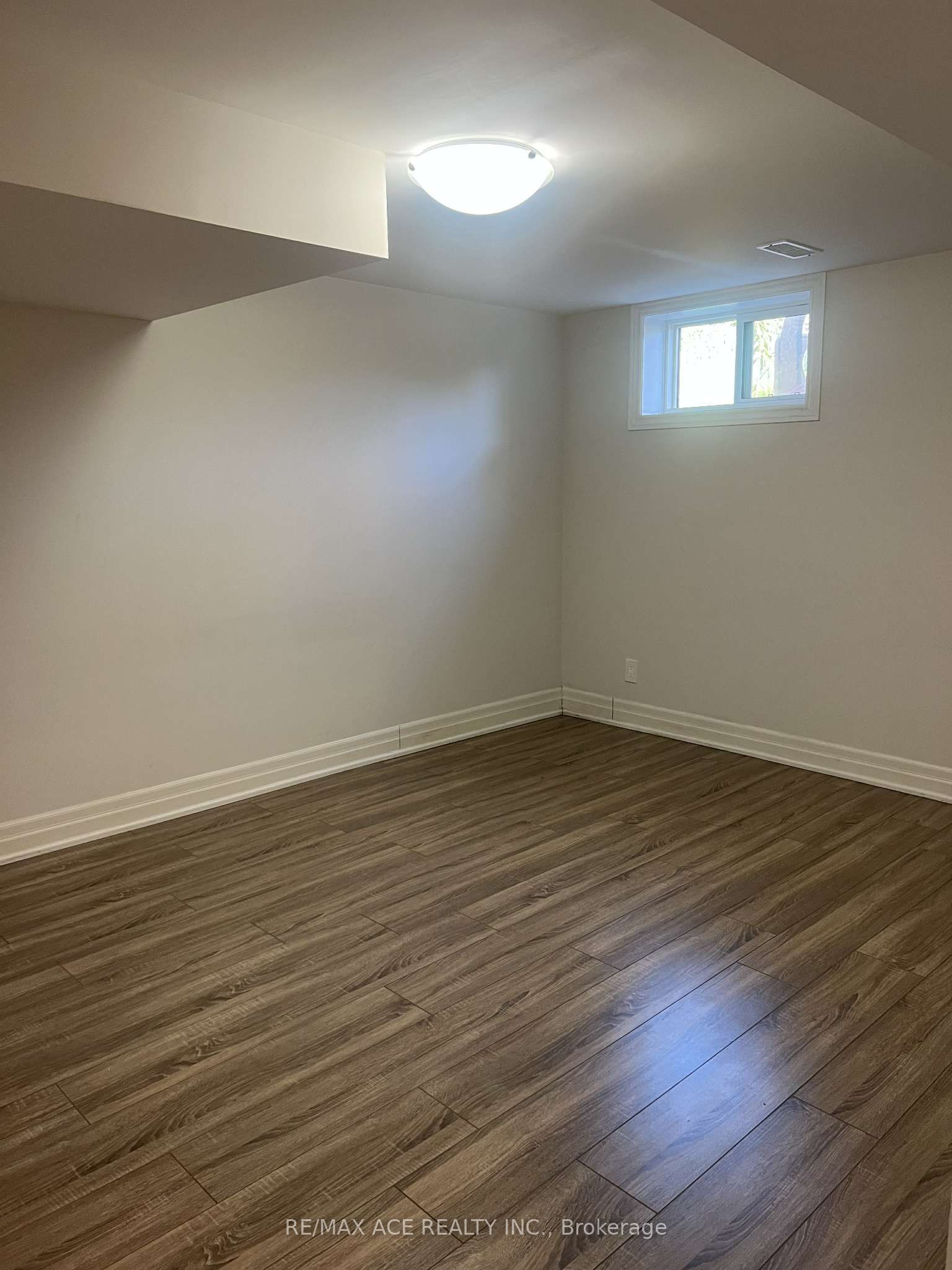 MLS #E12485676 image #7