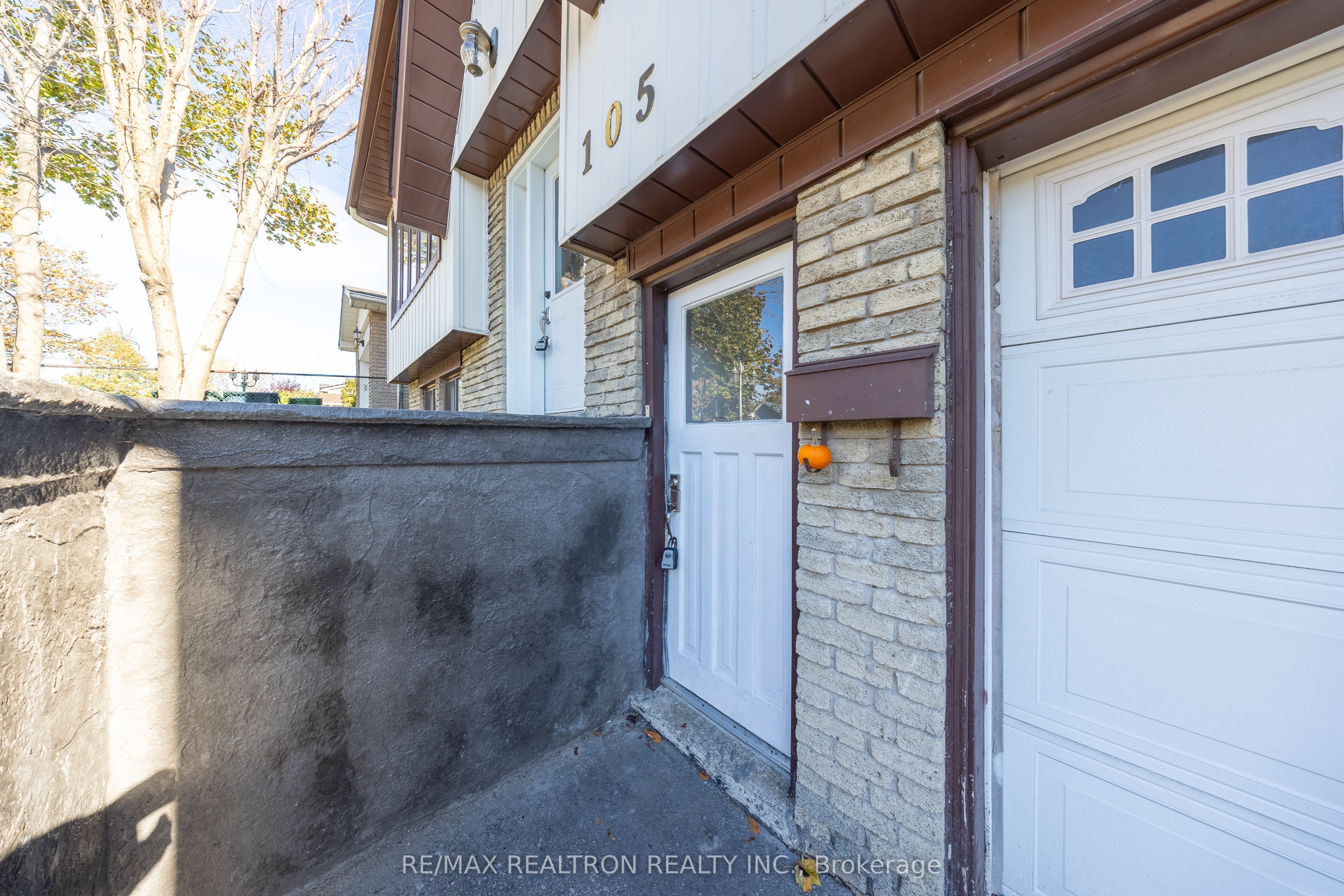 MLS #E12485679 image #1