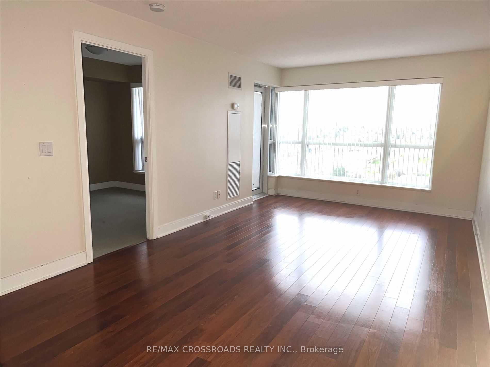 MLS #E12485919 image #5