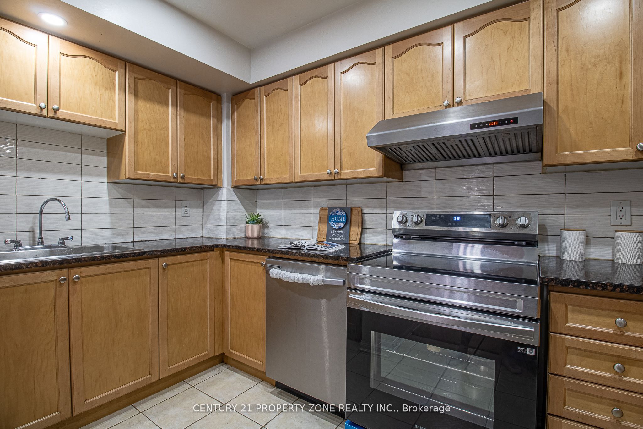 MLS #E12486066 image #10