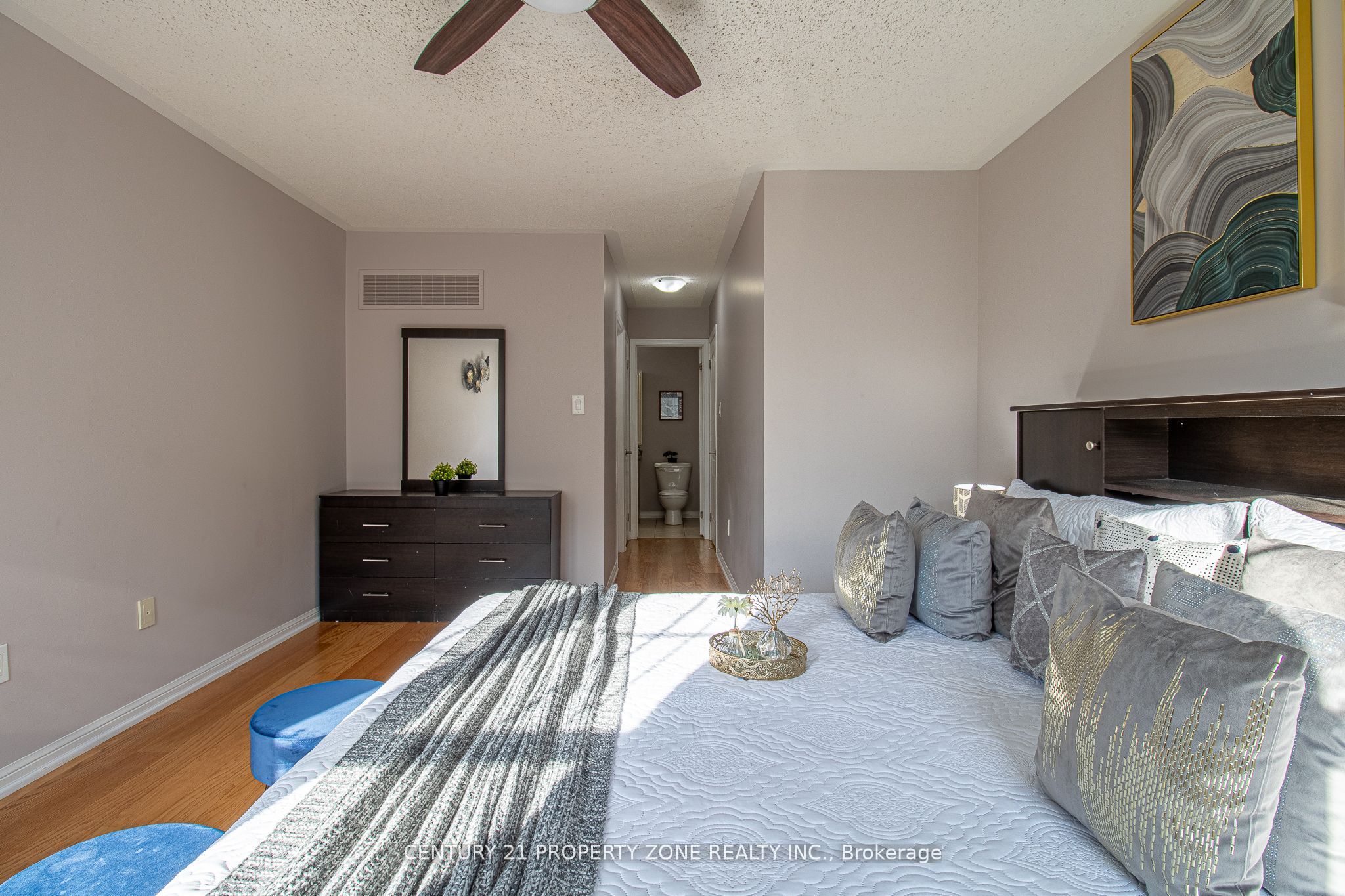 MLS #E12486066 image #25