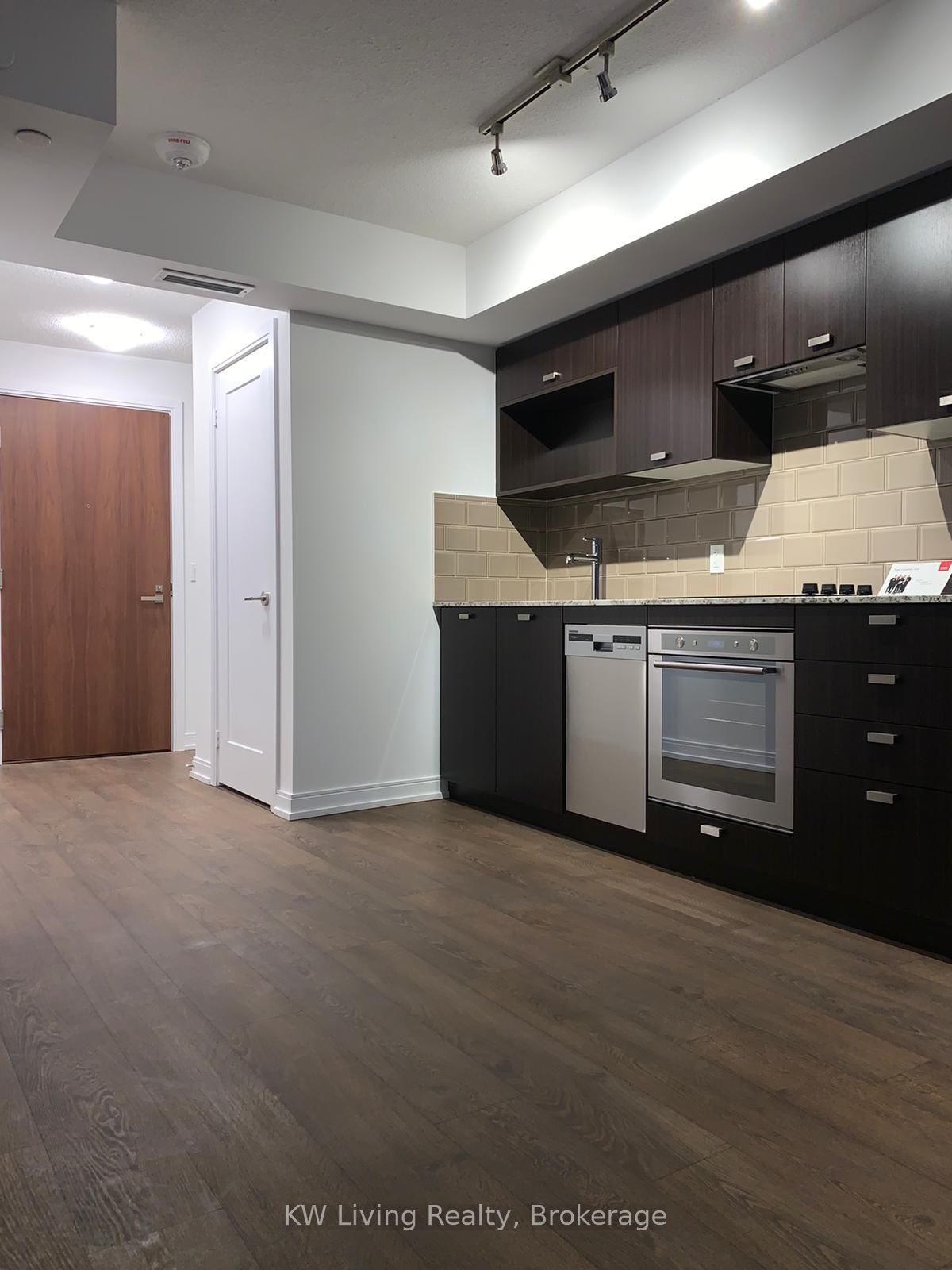 MLS #E12486510 image #2