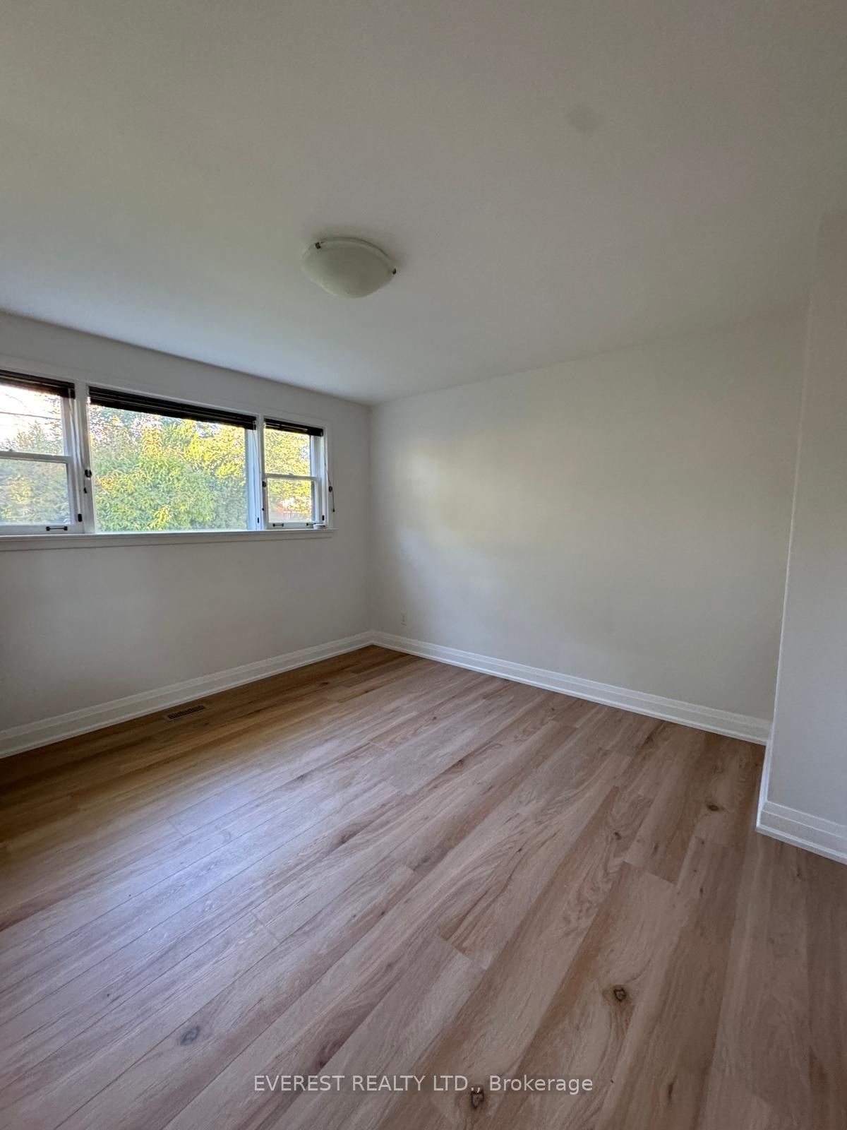 MLS #E12486522 image #5