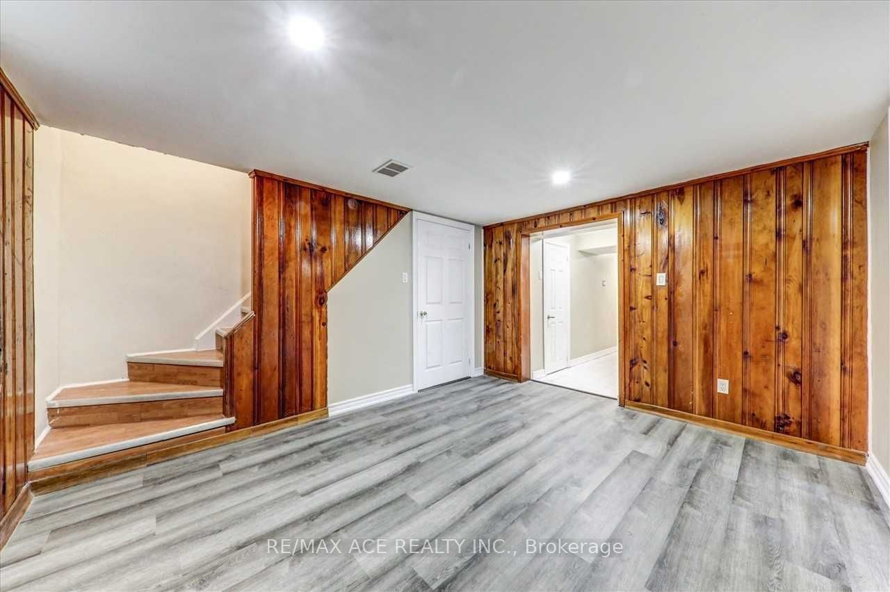 MLS #E12486660 image #2