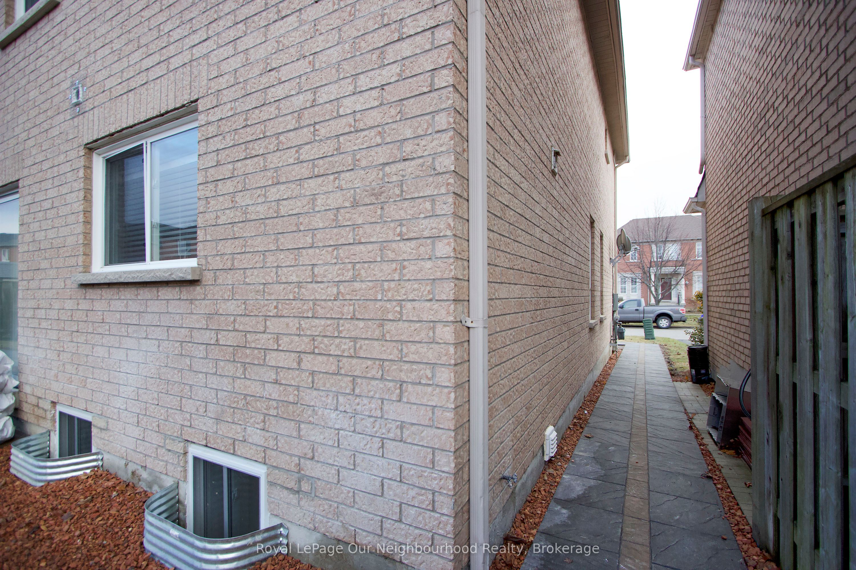 MLS #E12487629 image #15