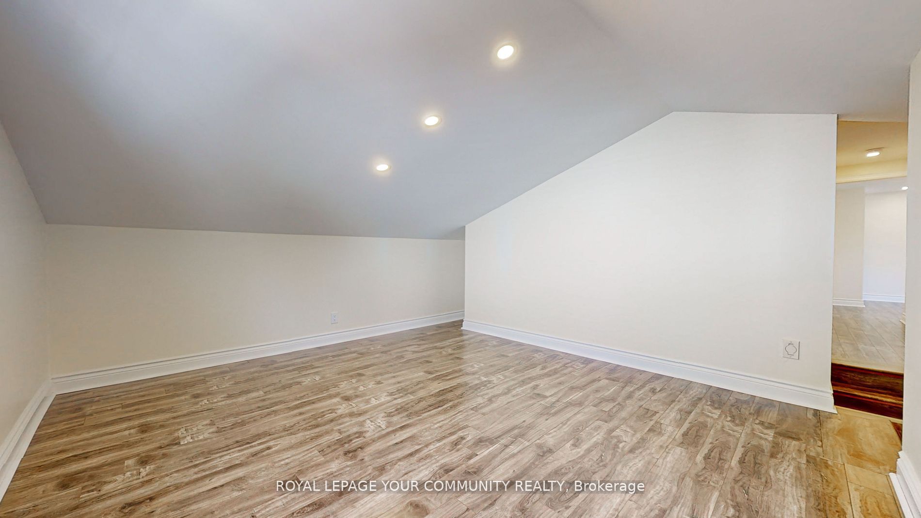 MLS #N11896996 image #0