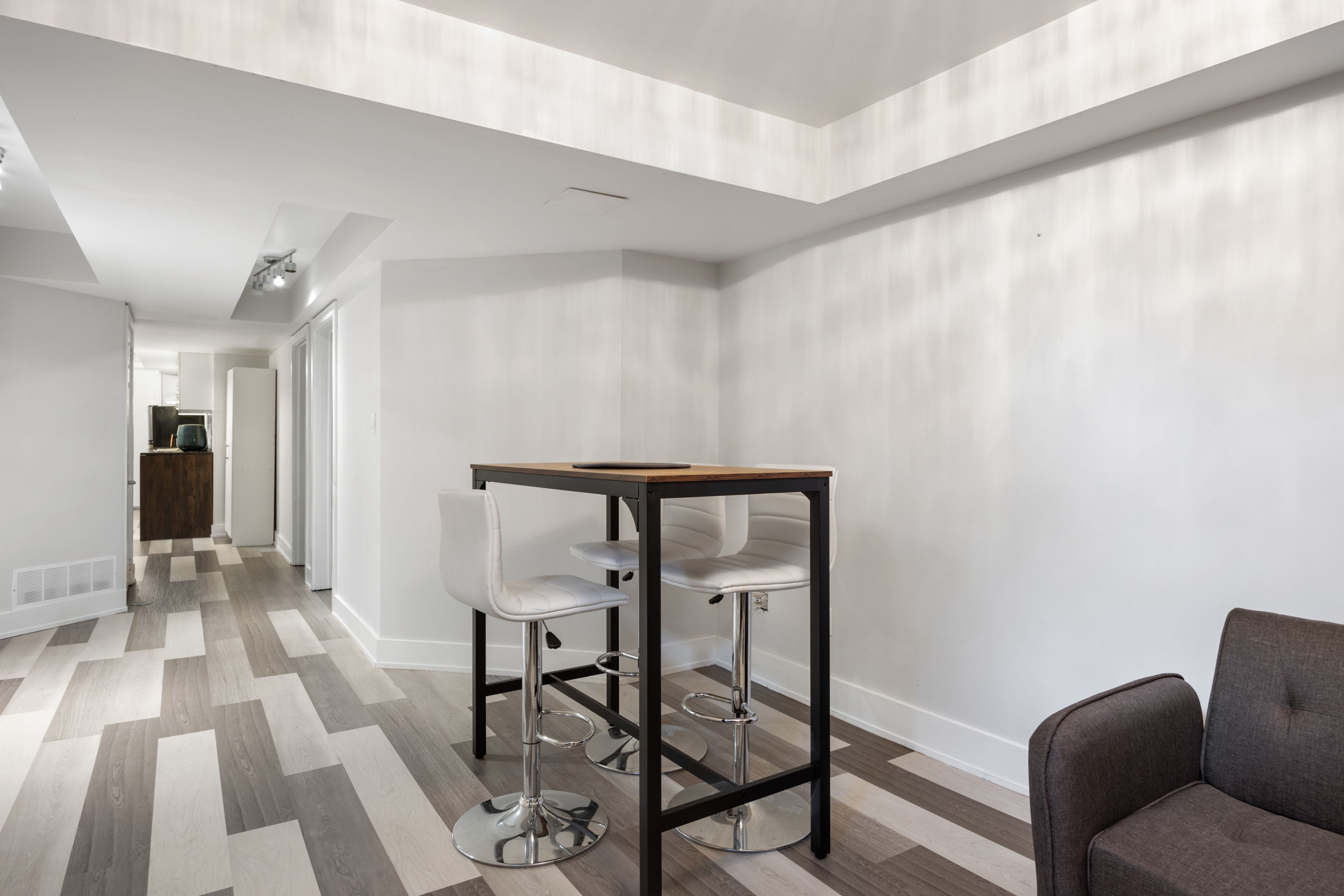 MLS #N11909486 image #0