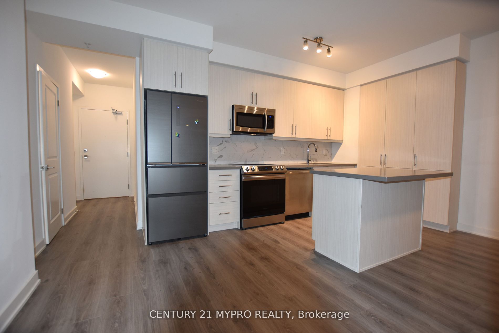 MLS #N12374161 image #1