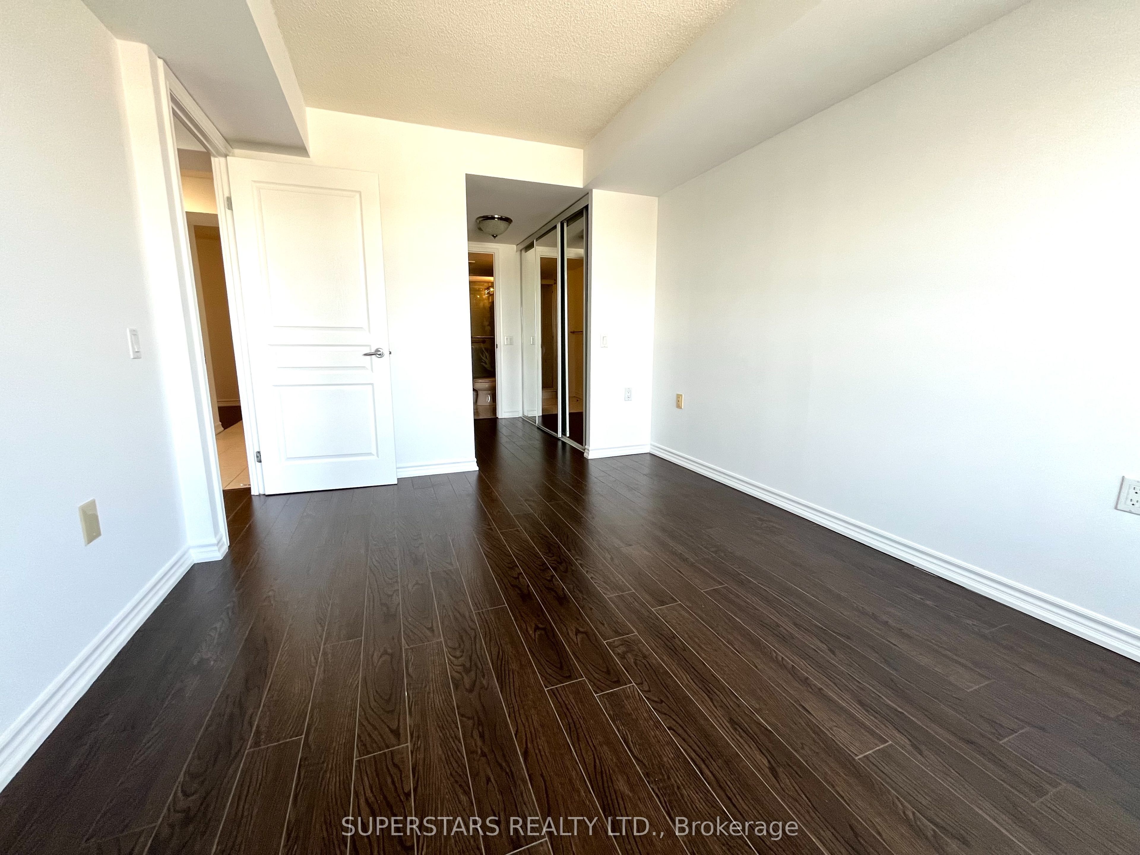 MLS #N12375965 image #8