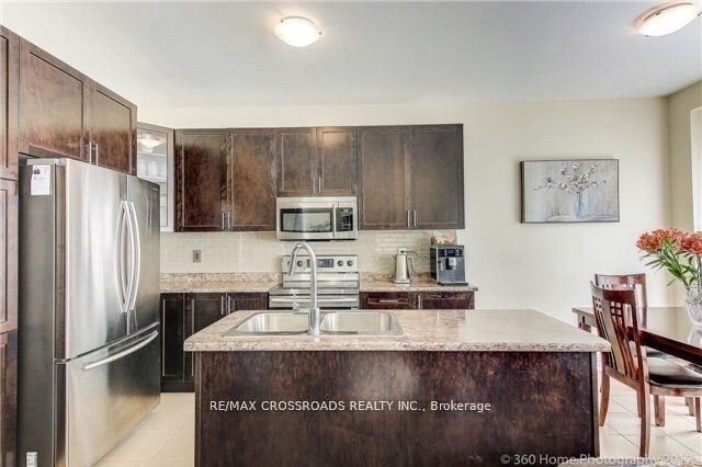 MLS #N12378509 image #3