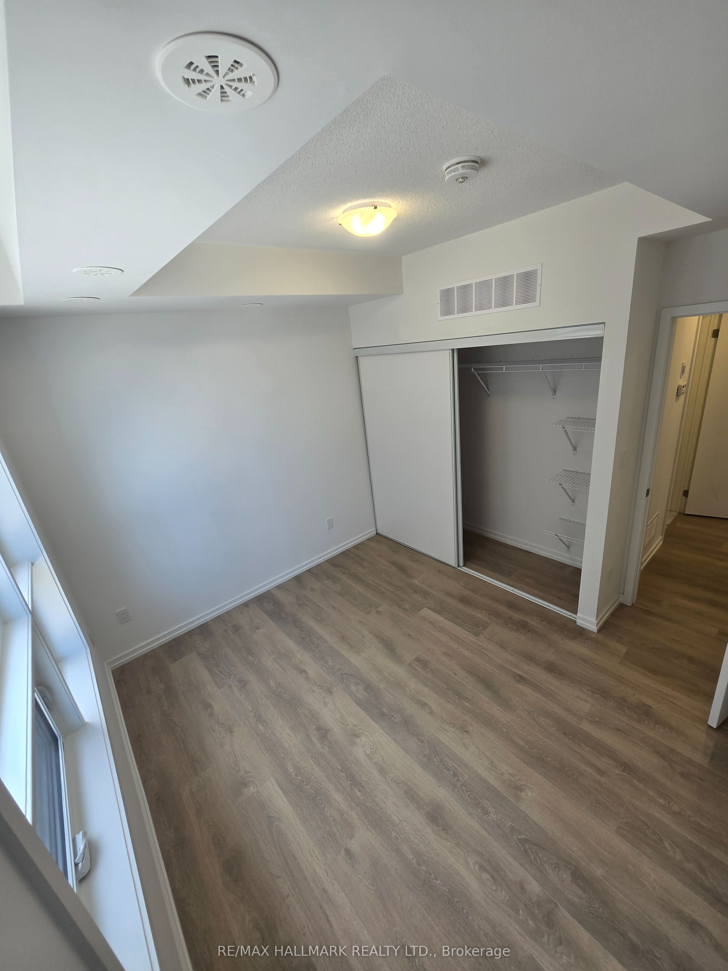 MLS #N12379160 image #12