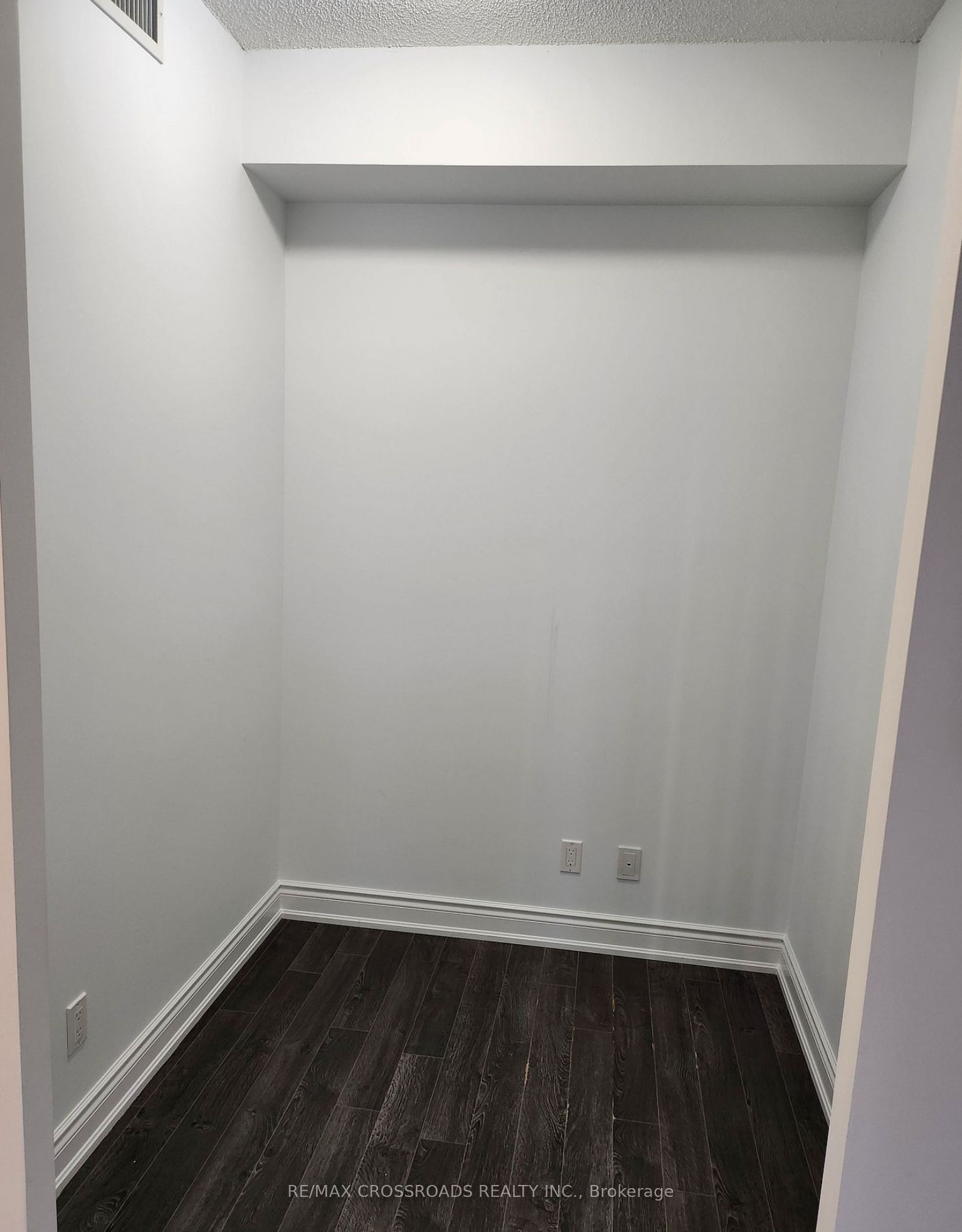 MLS #N12381028 image #4