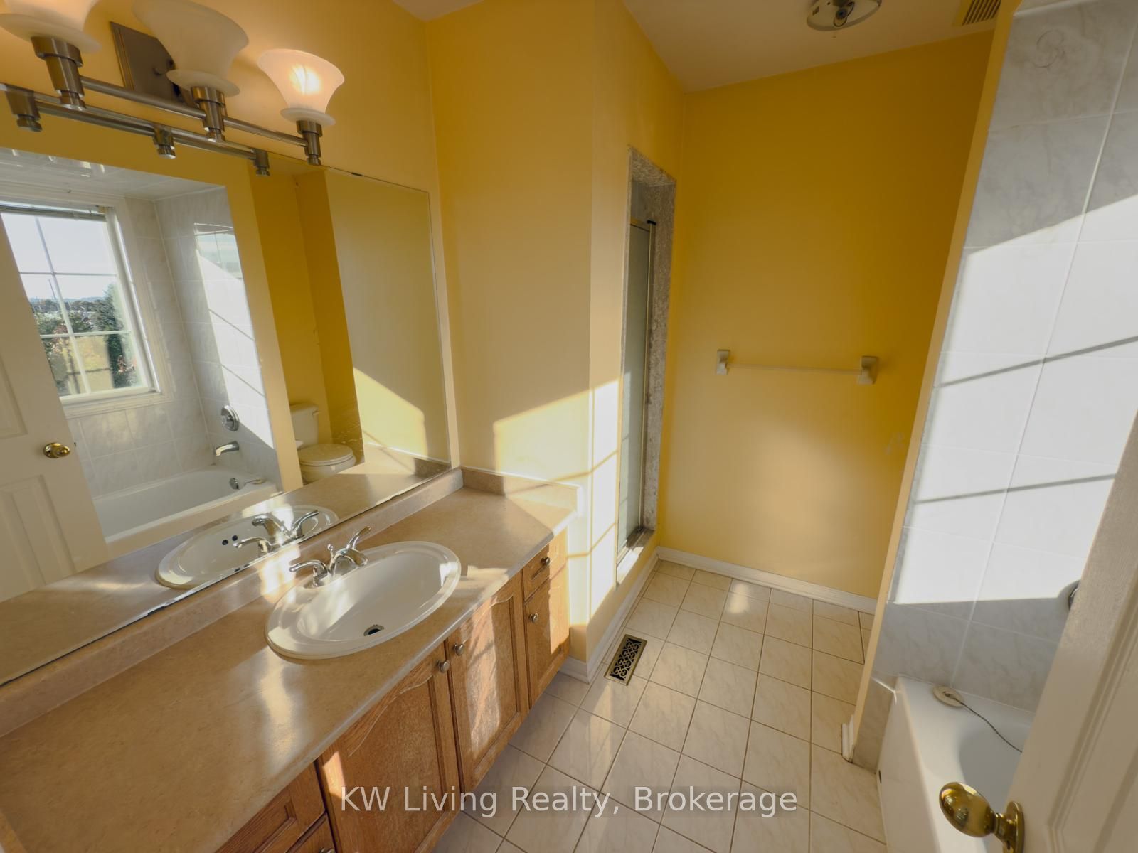 MLS #N12381845 image #12