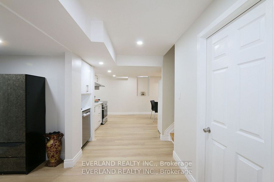 MLS #N12382434 image #10