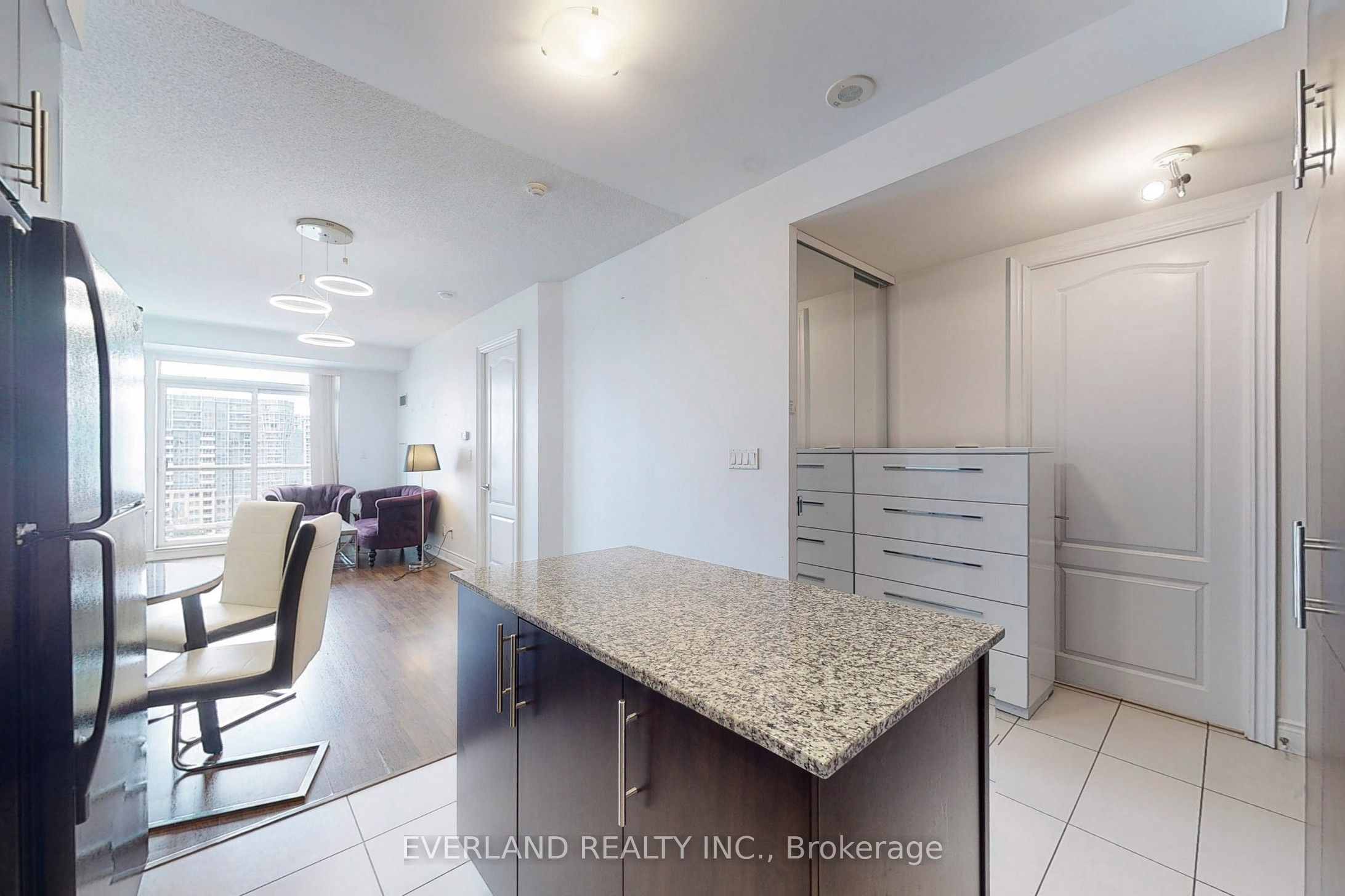 MLS #N12382685 image #7