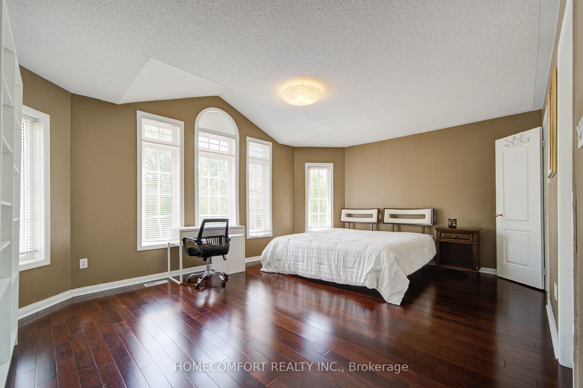 MLS #N12382806 image #31