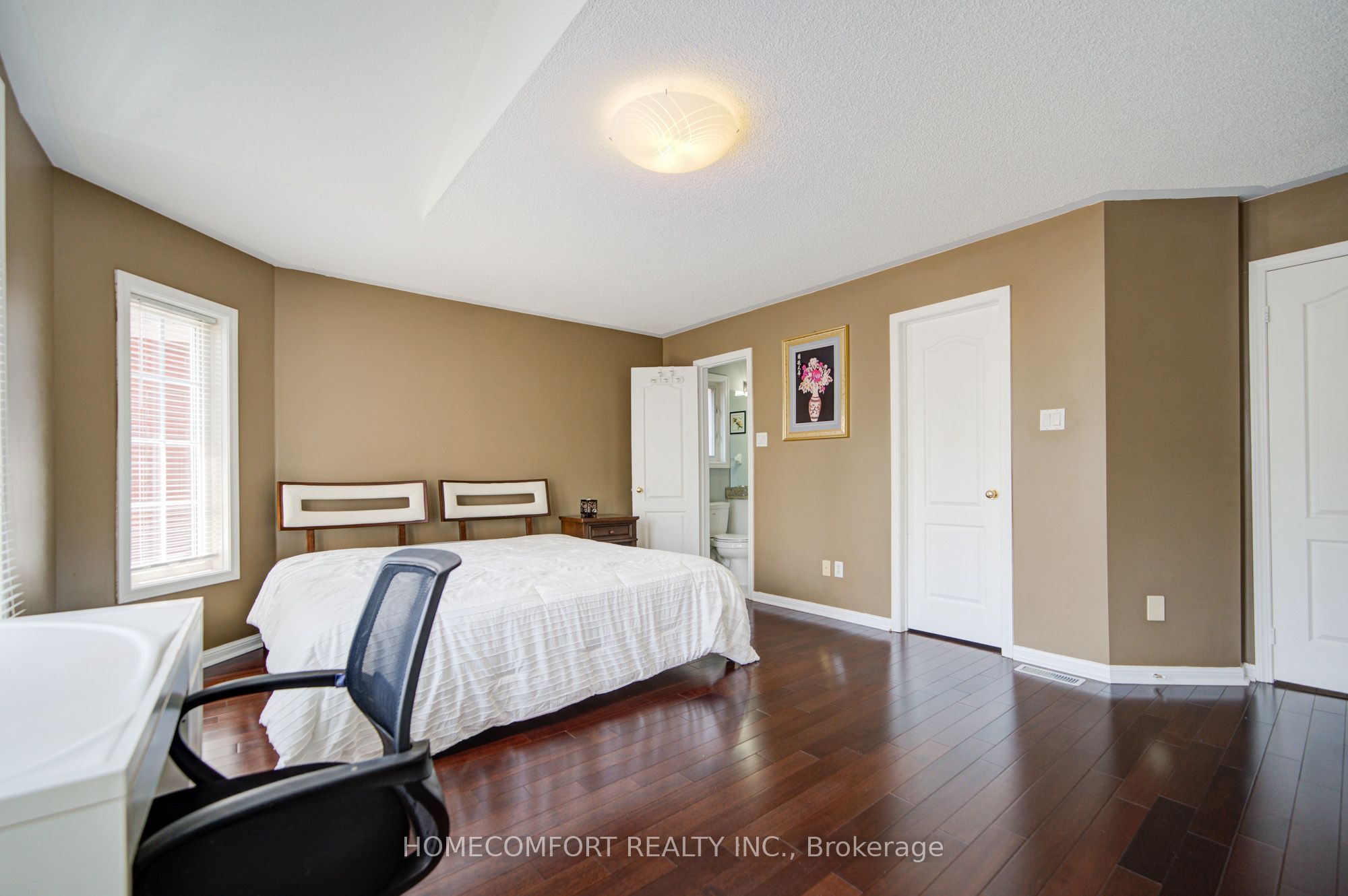 MLS #N12382806 image #33