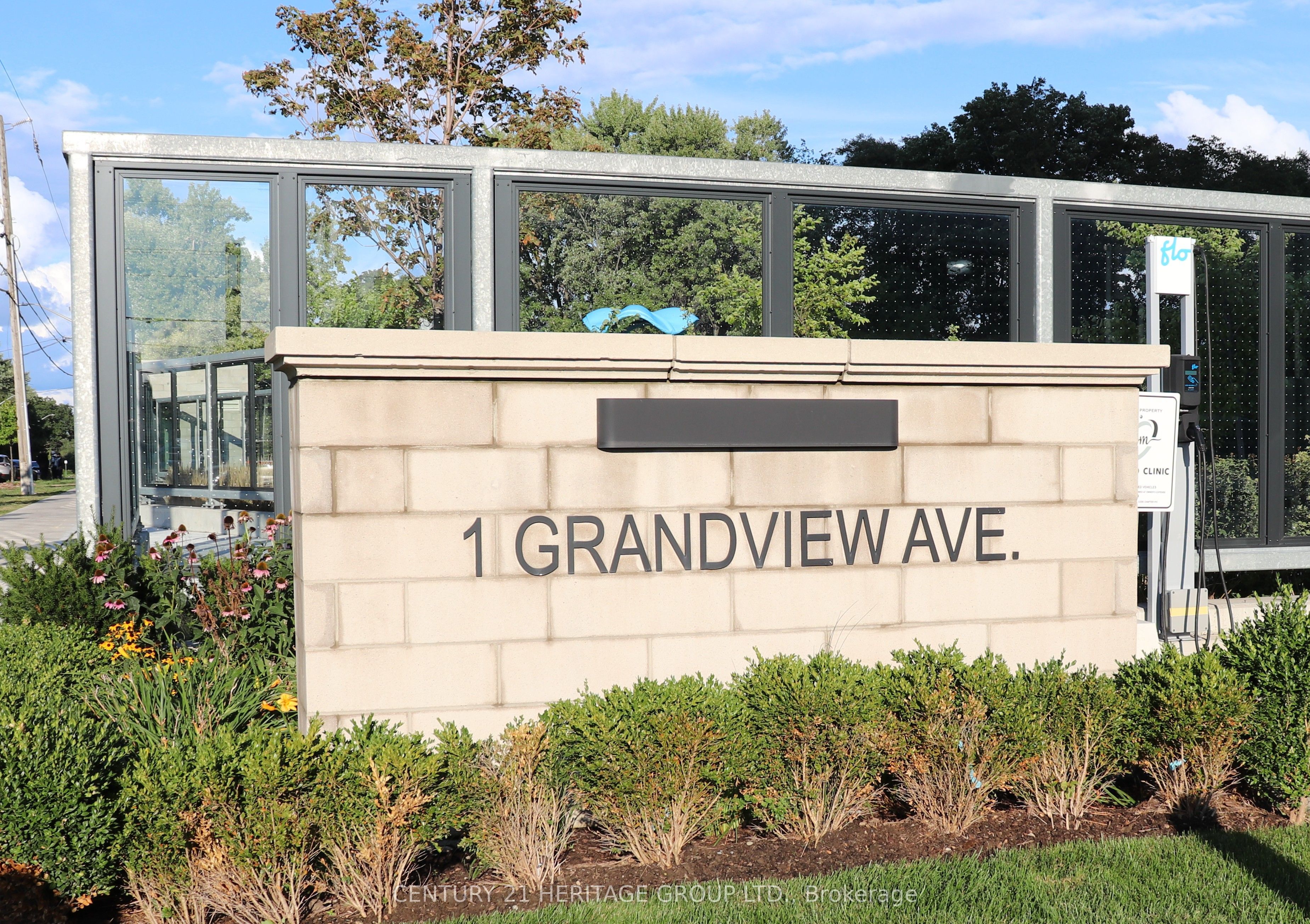 MLS #N12383565 image #1