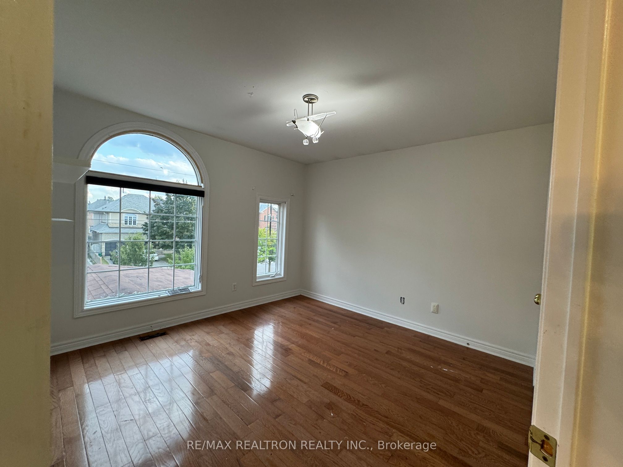 MLS #N12384022 image #26