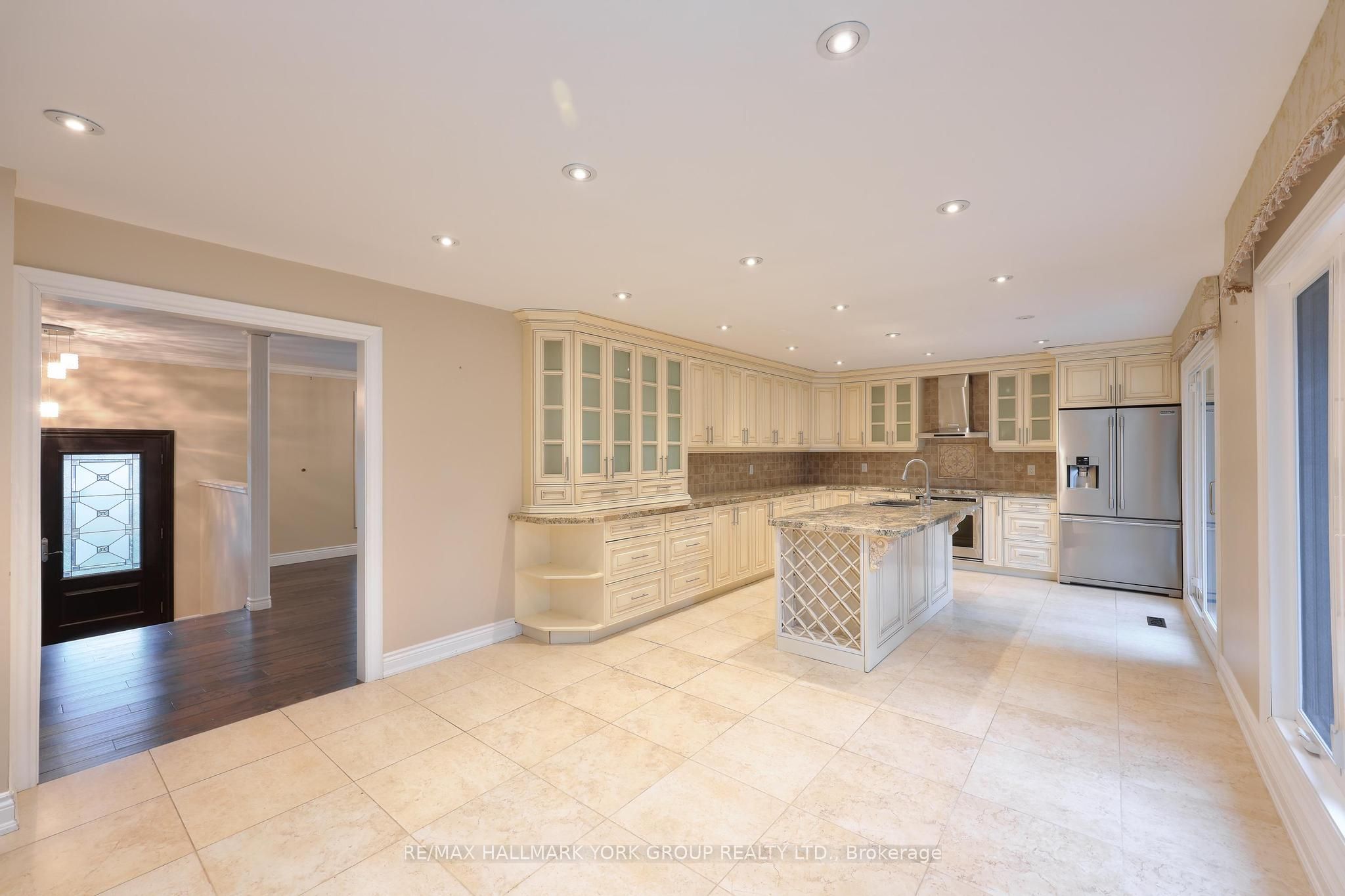 MLS #N12384143 image #1