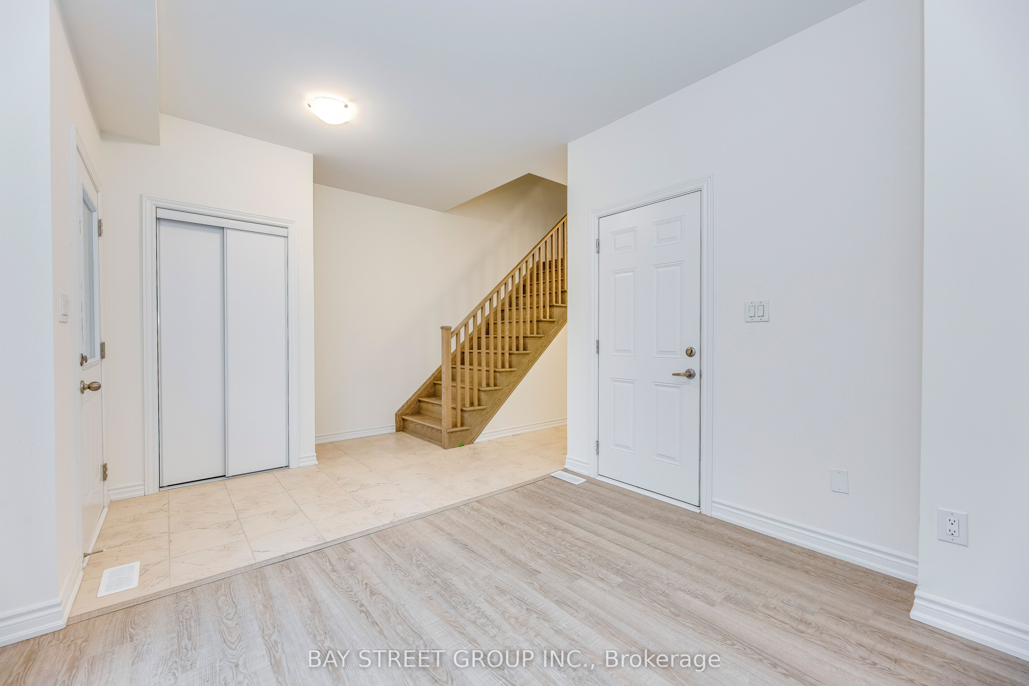 MLS #N12385882 image #3