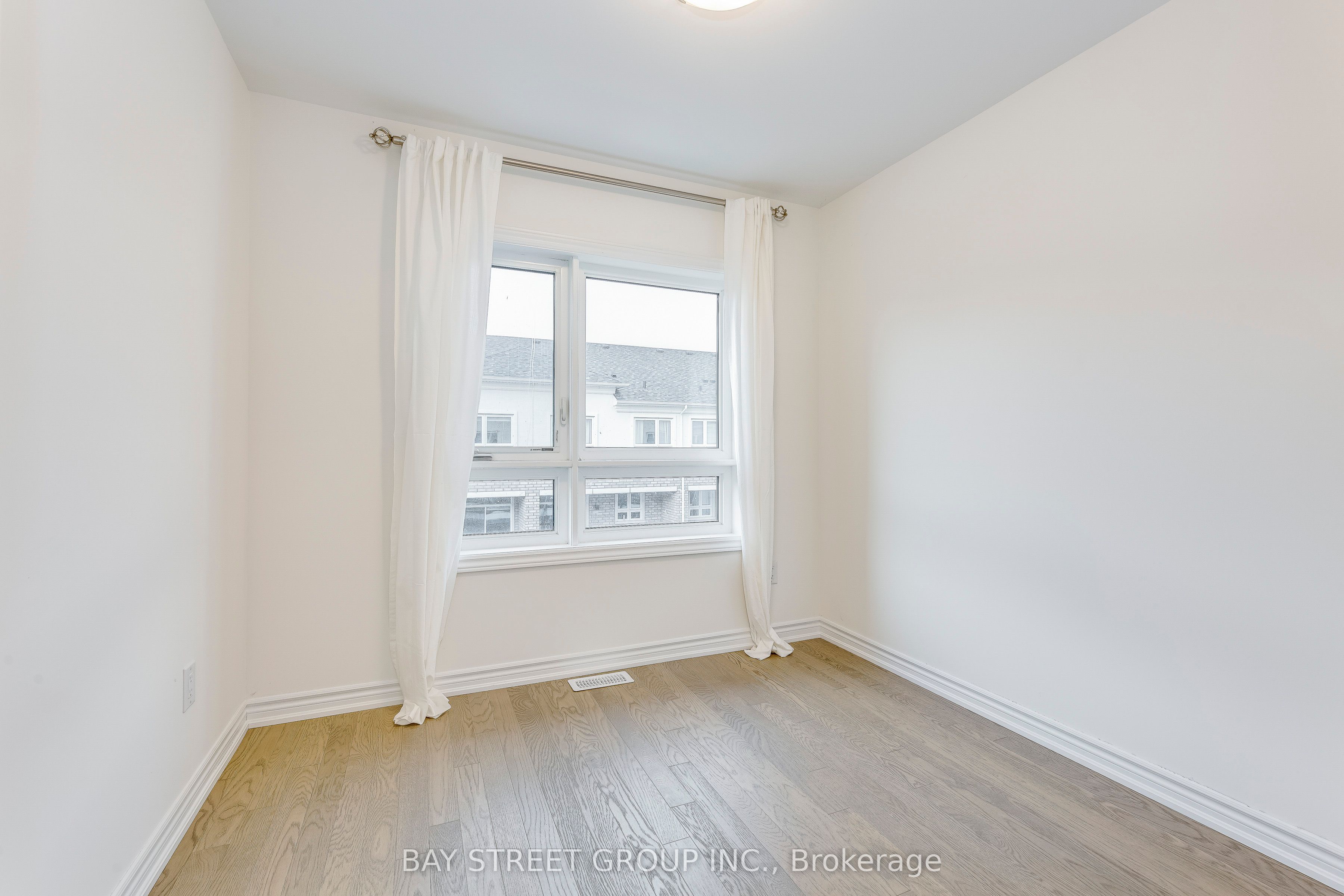 MLS #N12385882 image #32