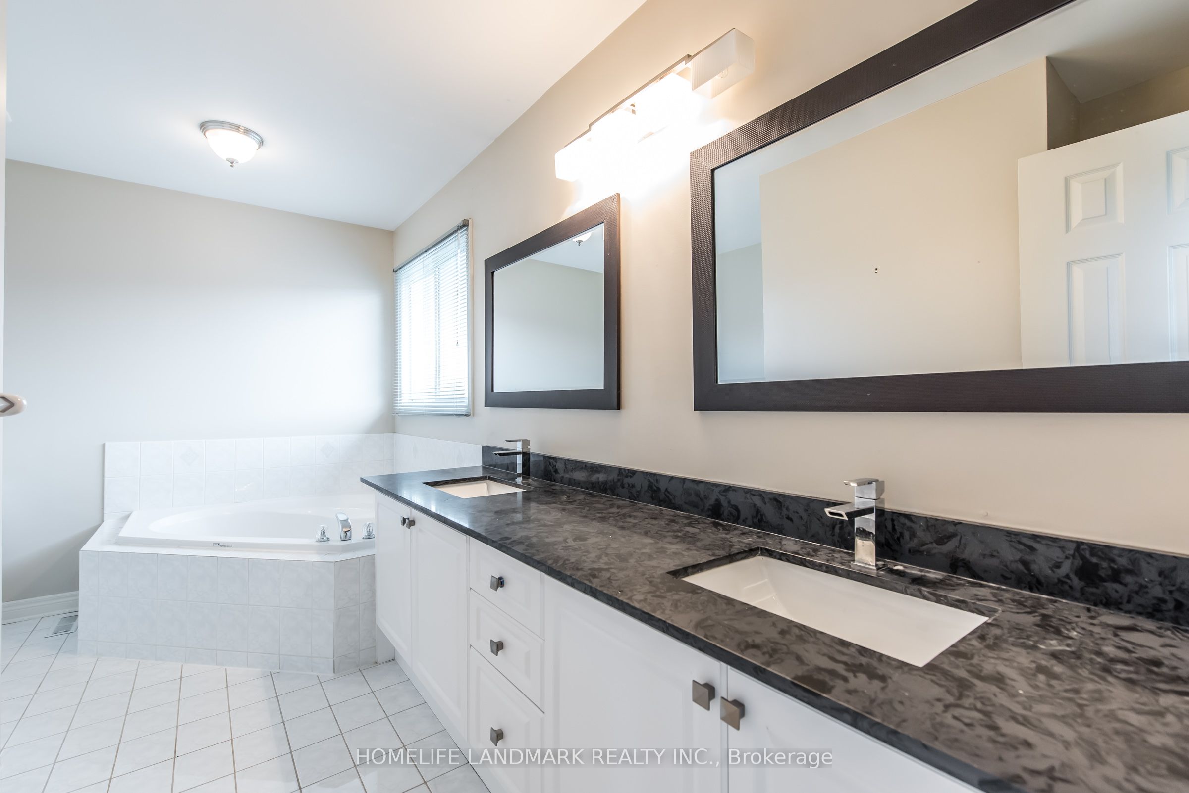 MLS #N12386126 image #10