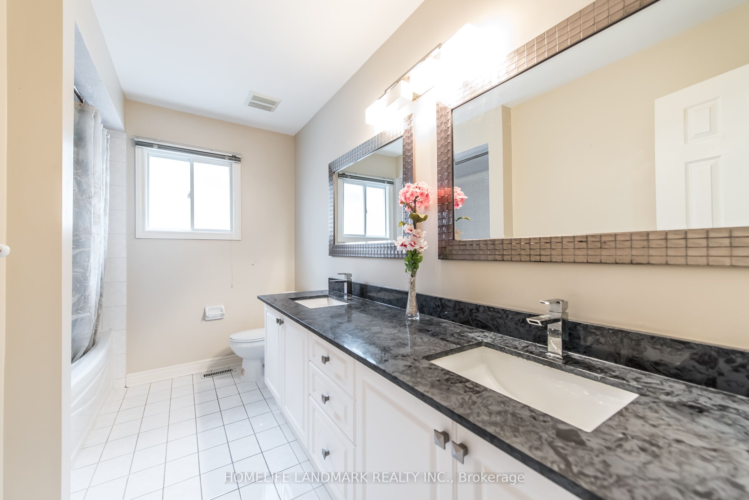 MLS #N12386126 image #15