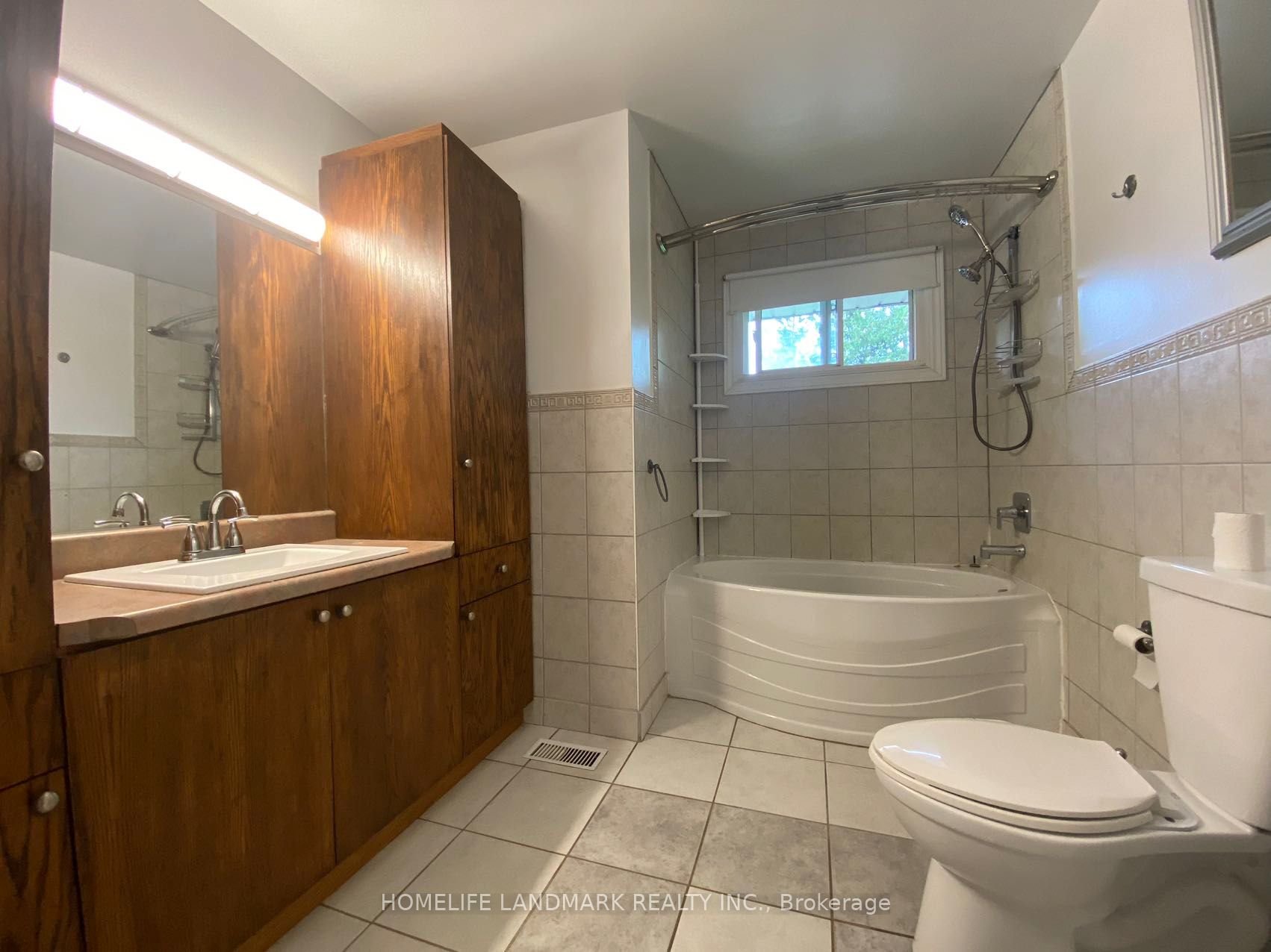 MLS #N12387636 image #8