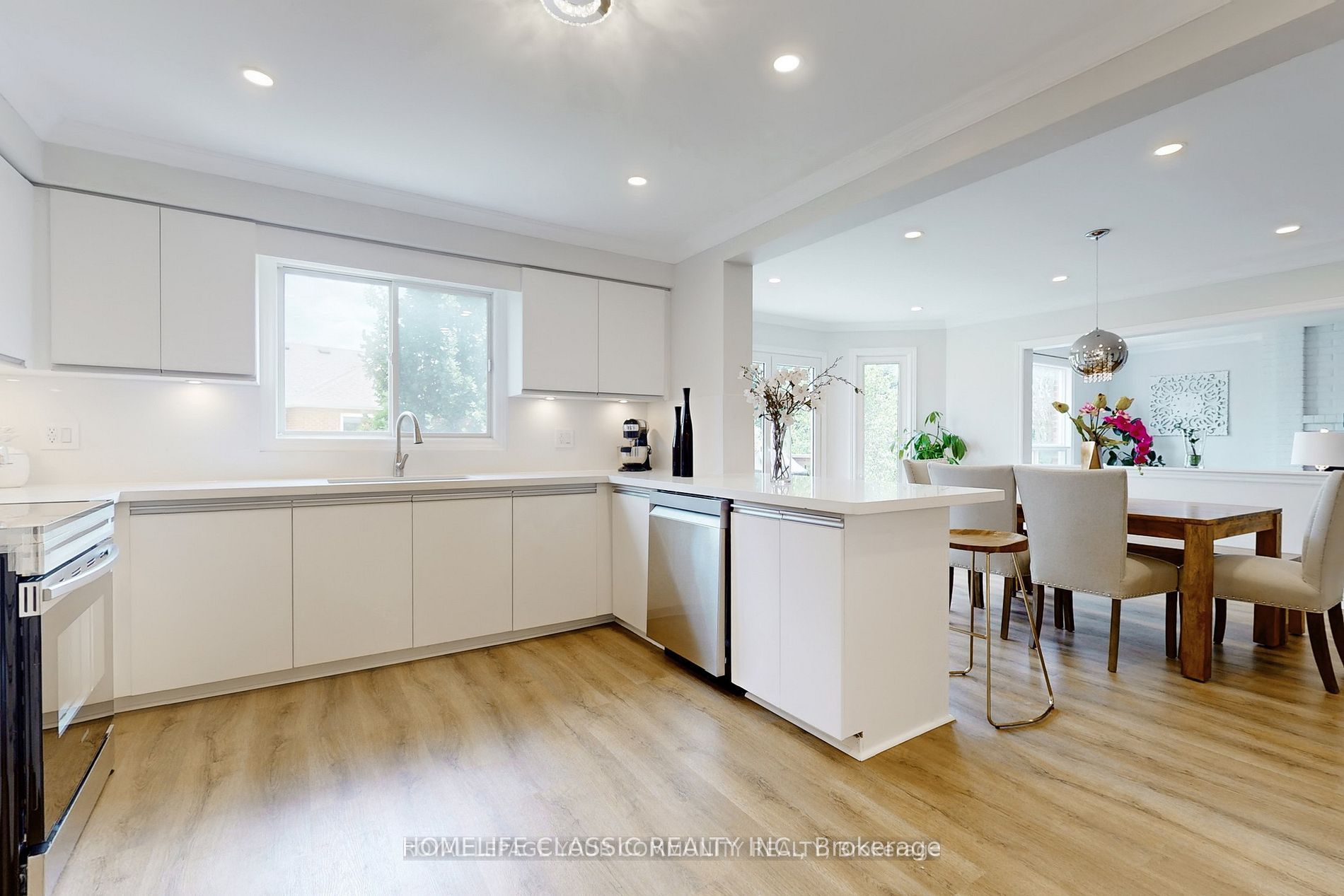 MLS #N12387842 image #15